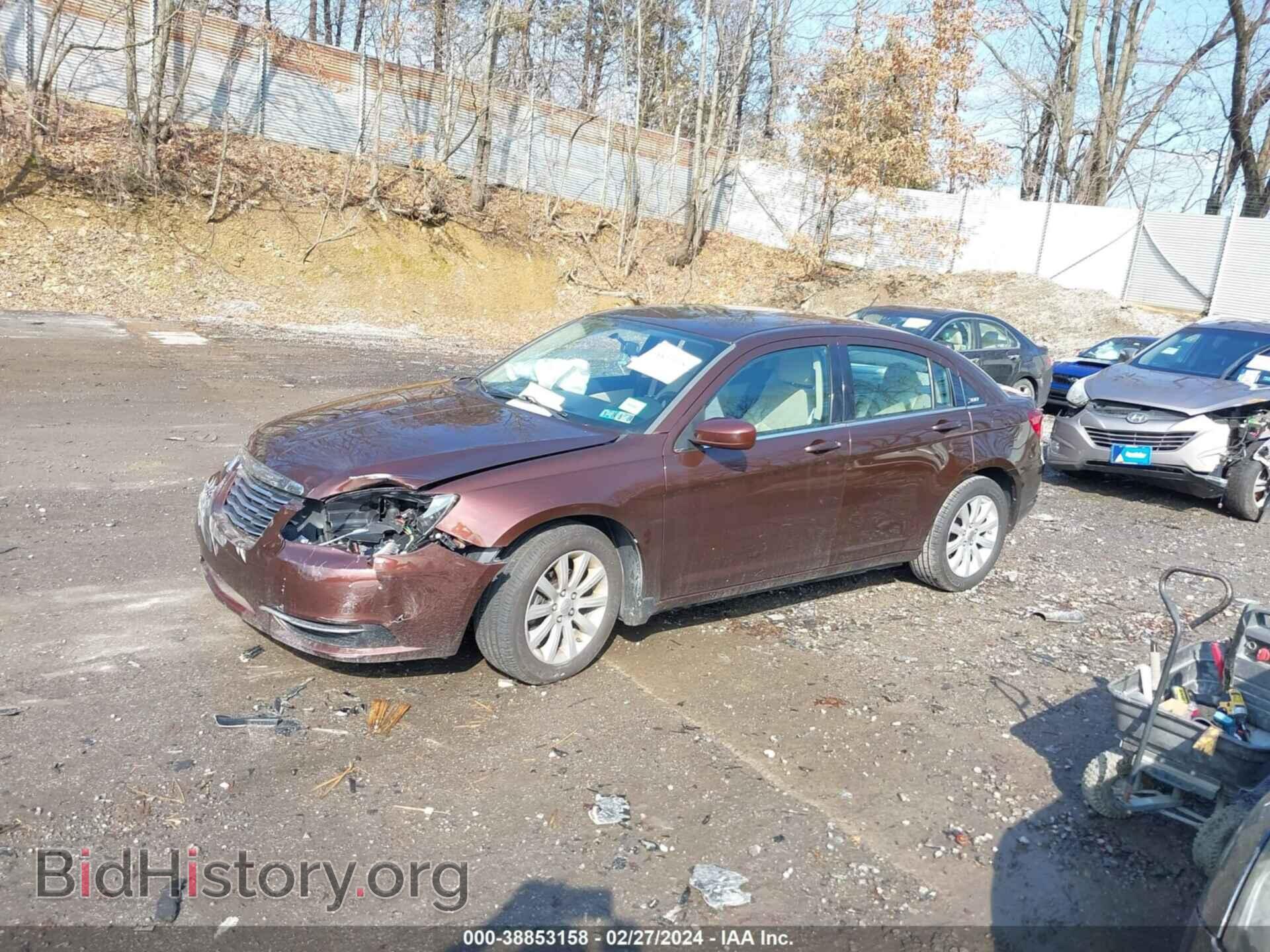 2012 CHRYSLER 200 - VIN: 1C3CCBBG2CN329059 - Photo 2