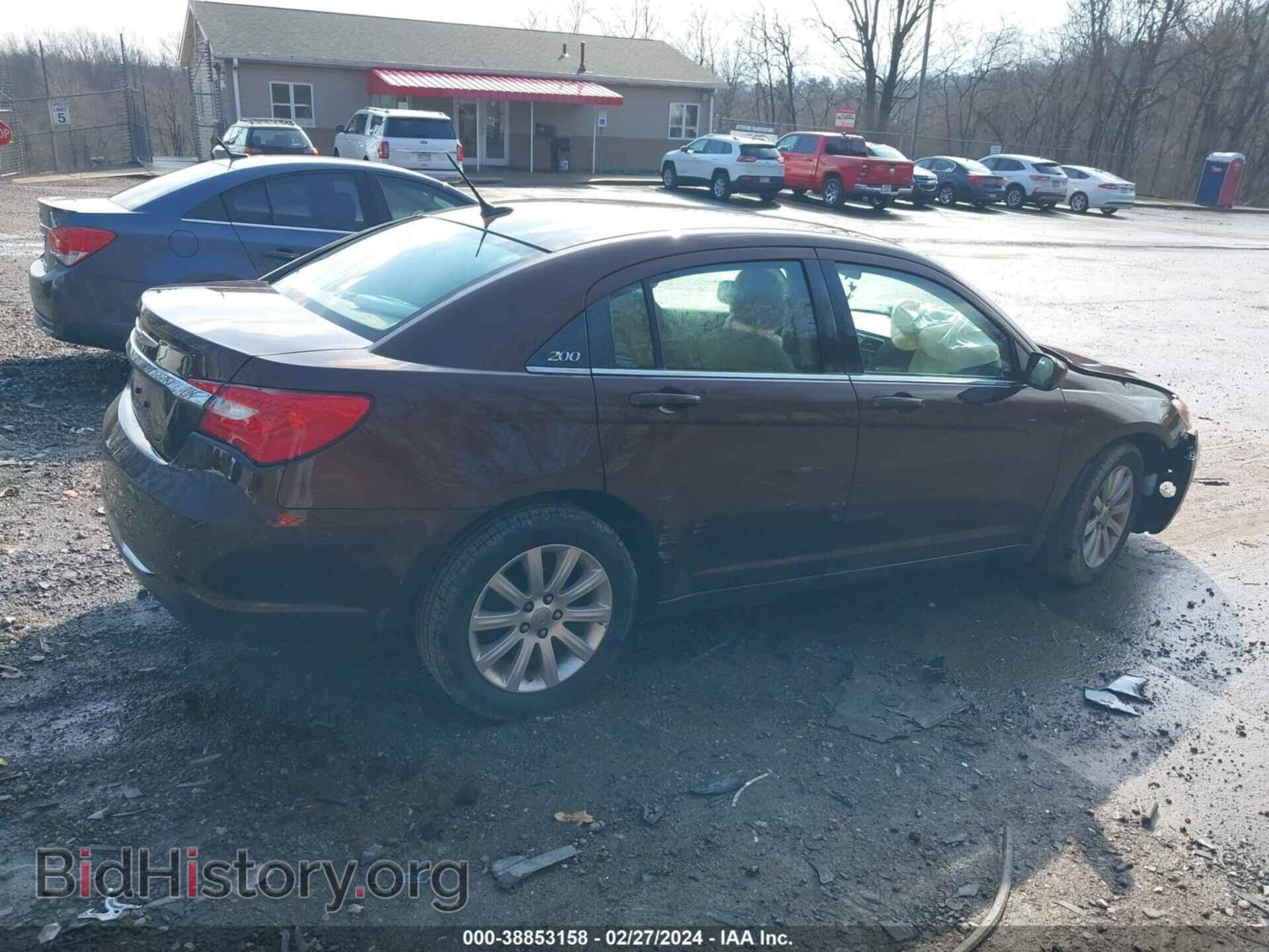 2012 CHRYSLER 200 - VIN: 1C3CCBBG2CN329059 - Photo 4