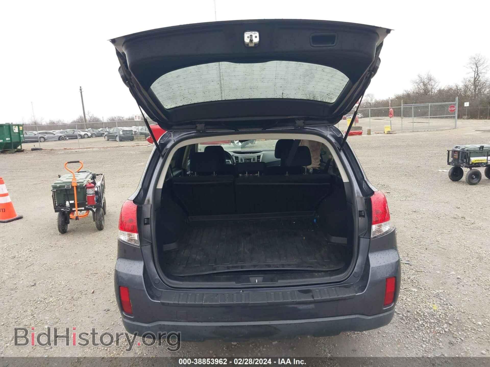 2014 SUBARU OUTBACK - VIN: 4S4BRCDC7E3225733 - Фото 17