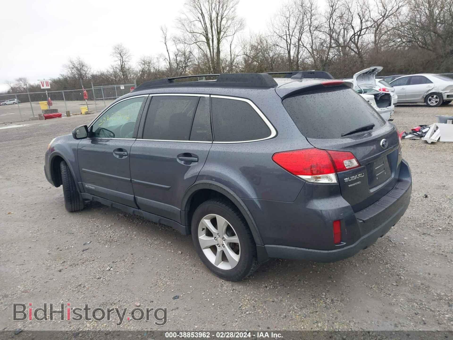 2014 SUBARU OUTBACK - VIN: 4S4BRCDC7E3225733 - Фото 3