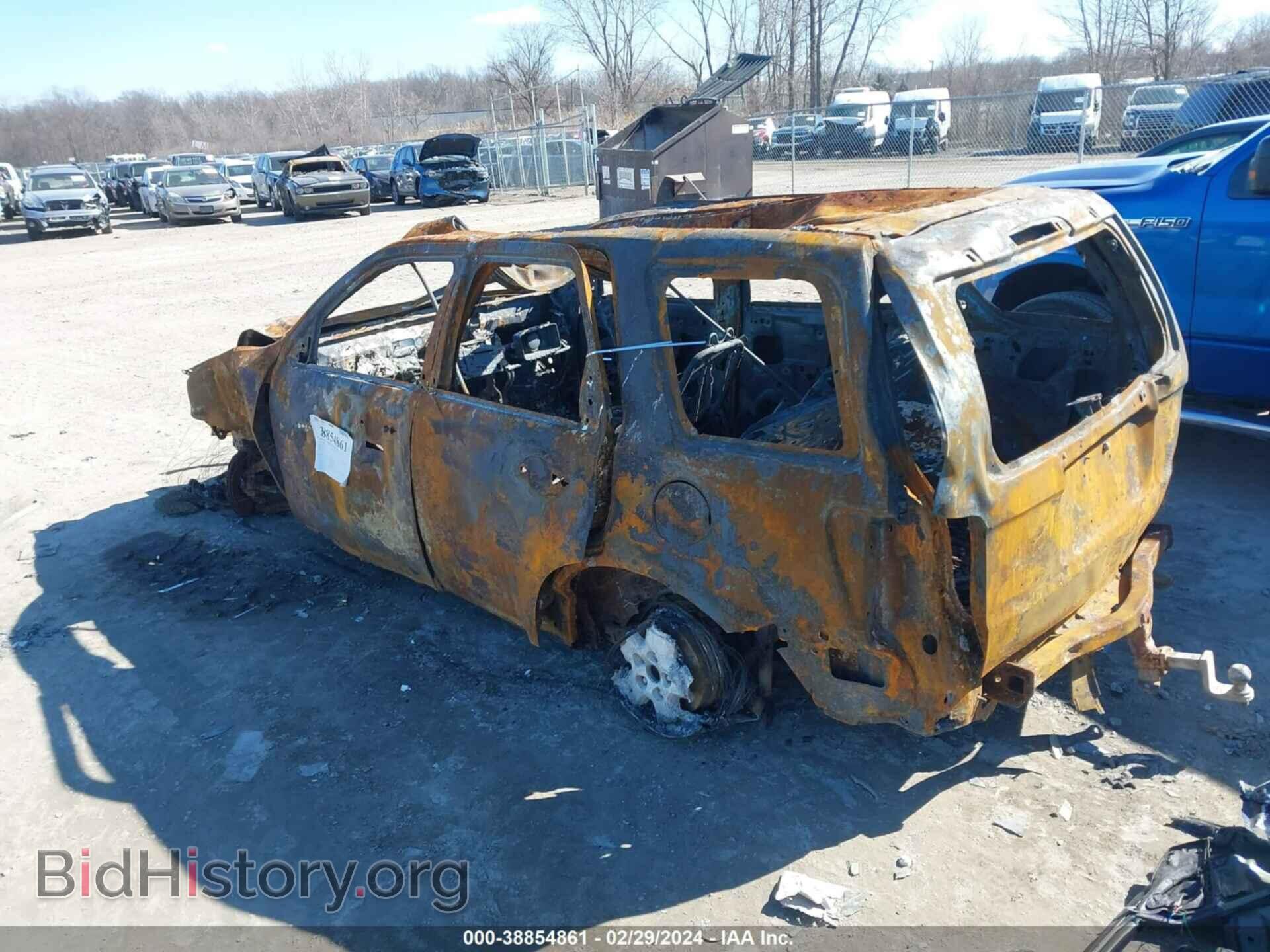 2008 FORD ESCAPE - VIN: 1FMCU03178KE62251 - Фото 3