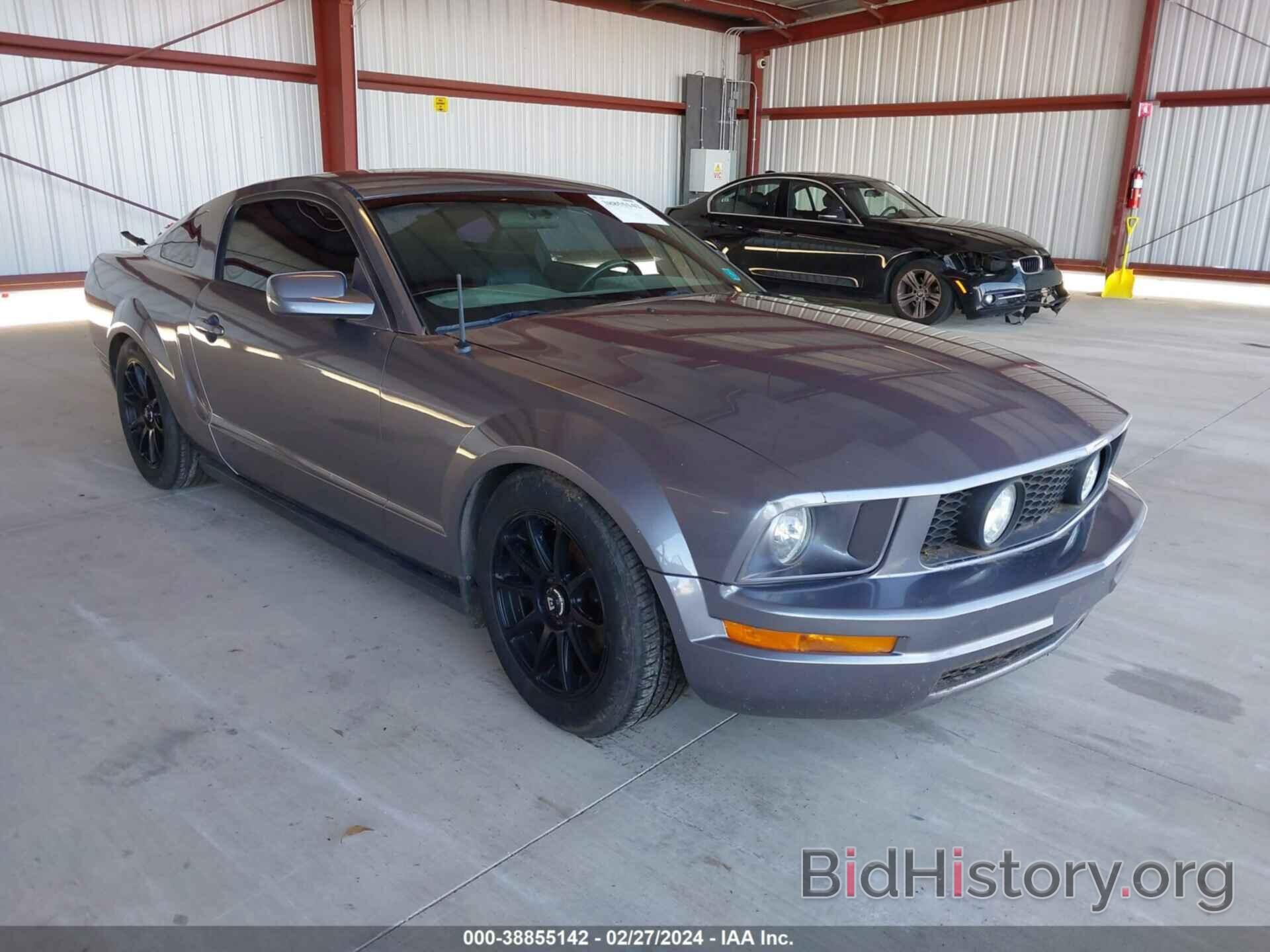 Photo 1ZVFT80N865128376 - FORD MUSTANG 2006