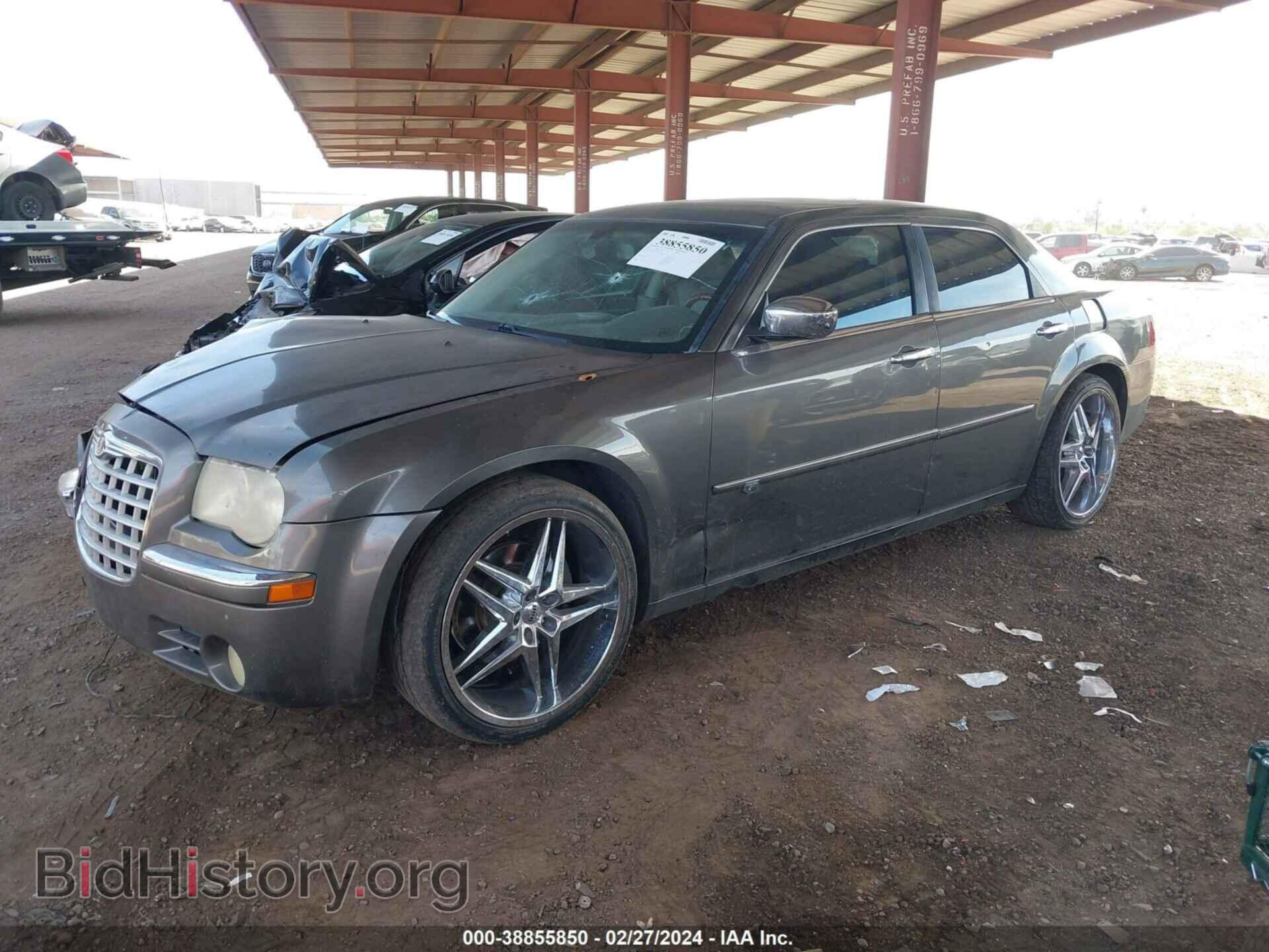 2010 CHRYSLER 300C - VIN: 2C3CA6CT4AH121487 - Фото 2