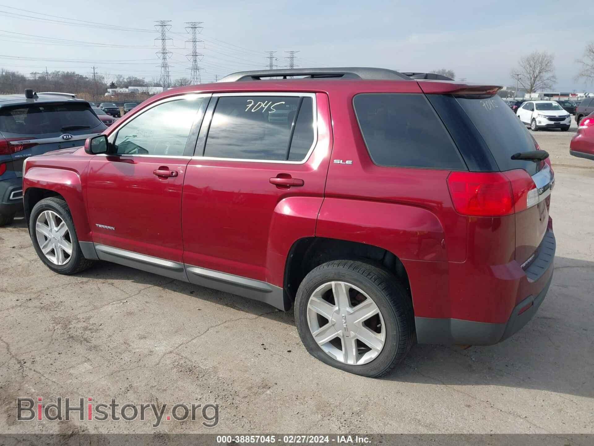 2011 GMC TERRAIN - VIN: 2CTALSEC8B6388233 - Фото 3