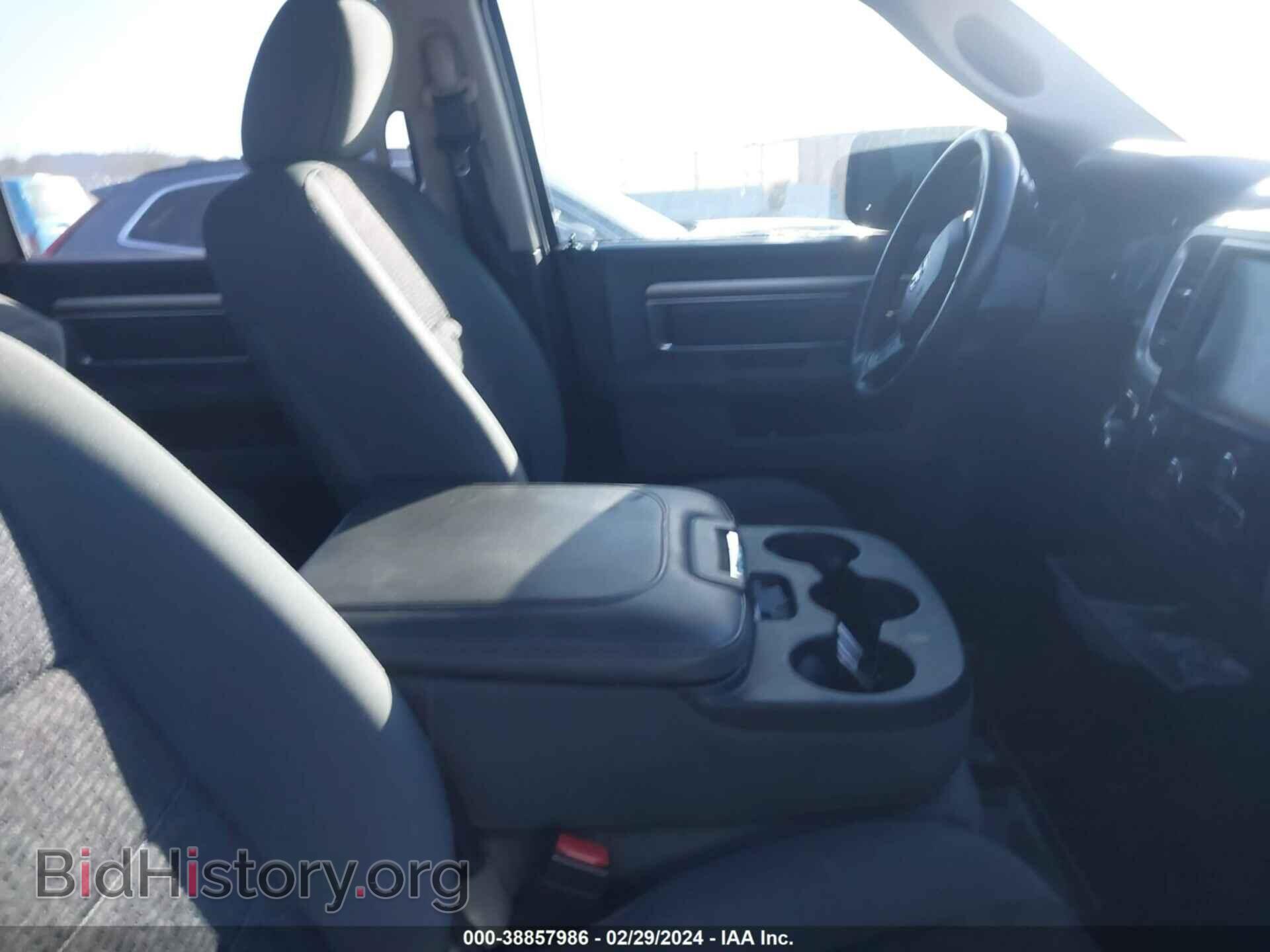 2017 RAM 1500 - VIN: 1C6RR6LT9HS556711 - Фото 5