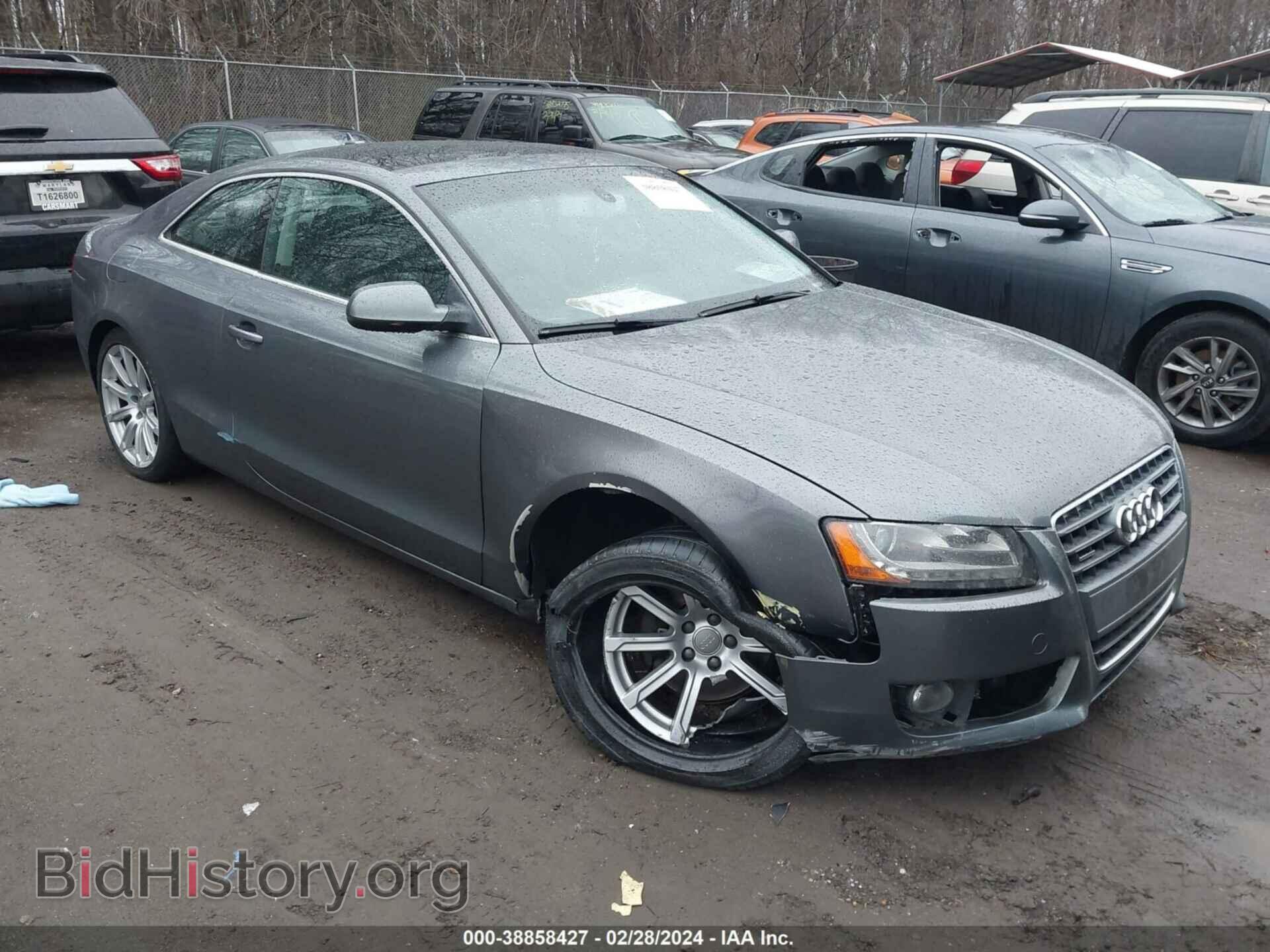 Photo WAUVFAFR2CA046098 - AUDI A5 2012