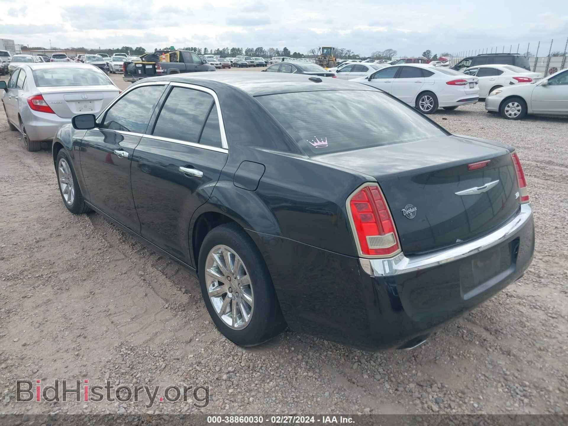 2011 CHRYSLER 300 - VIN: 2C3CA5CG3BH594716 - Фото 3