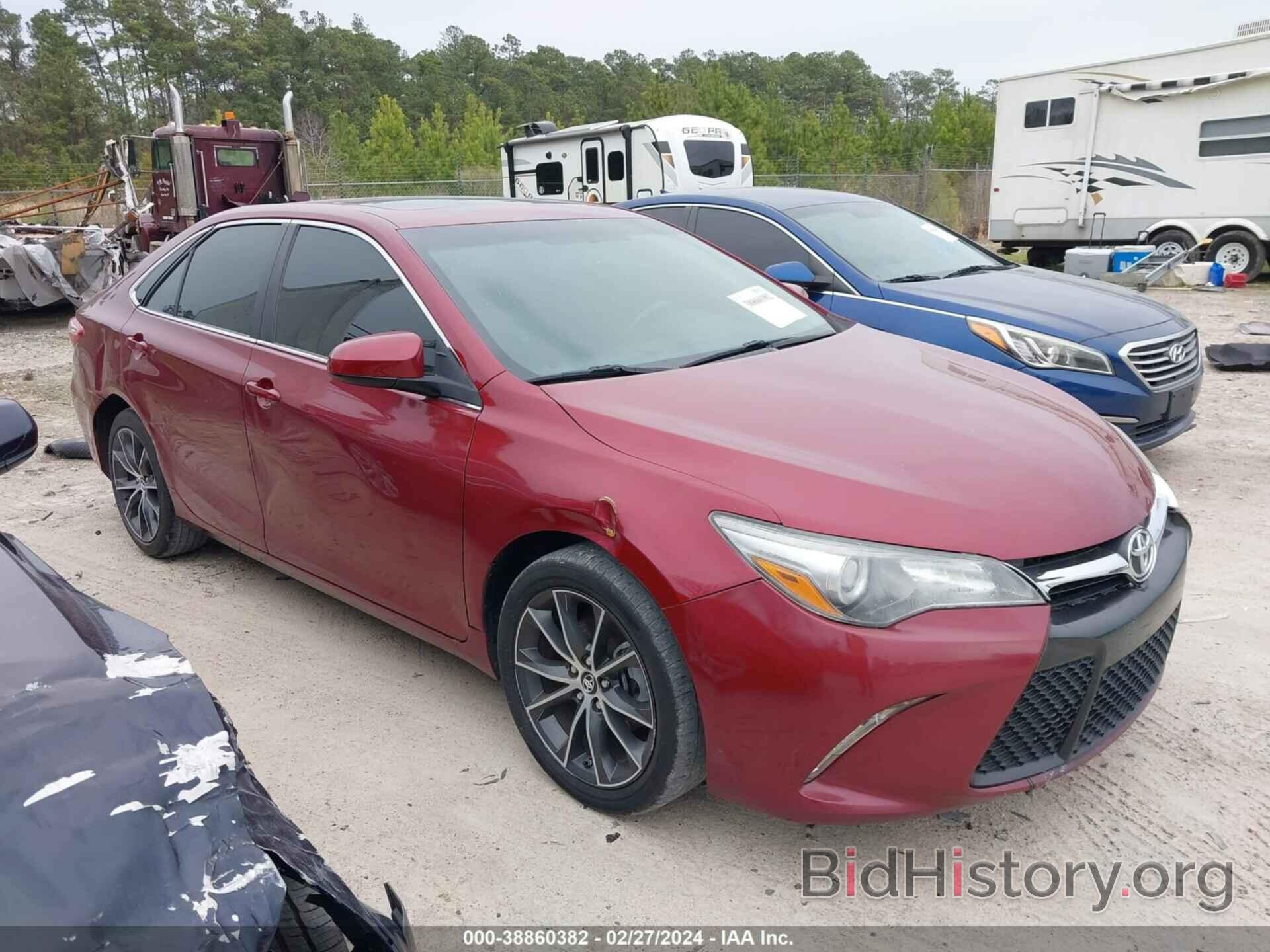 Photo 4T1BF1FK3HU696990 - TOYOTA CAMRY 2017