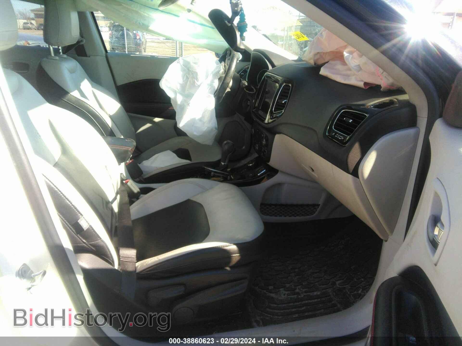 2018 JEEP COMPASS - VIN: 3C4NJDCB7JT149209 - Фото 5