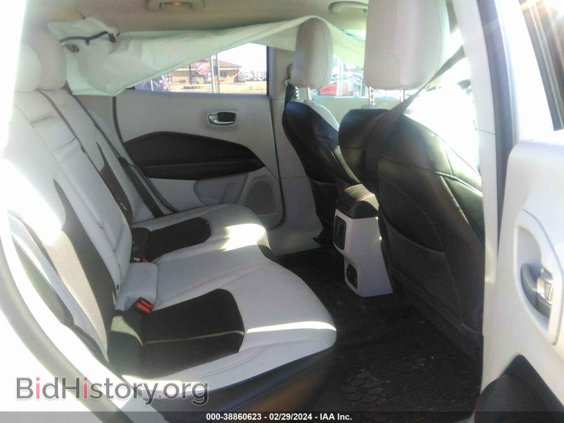 2018 JEEP COMPASS - VIN: 3C4NJDCB7JT149209 - Фото 8