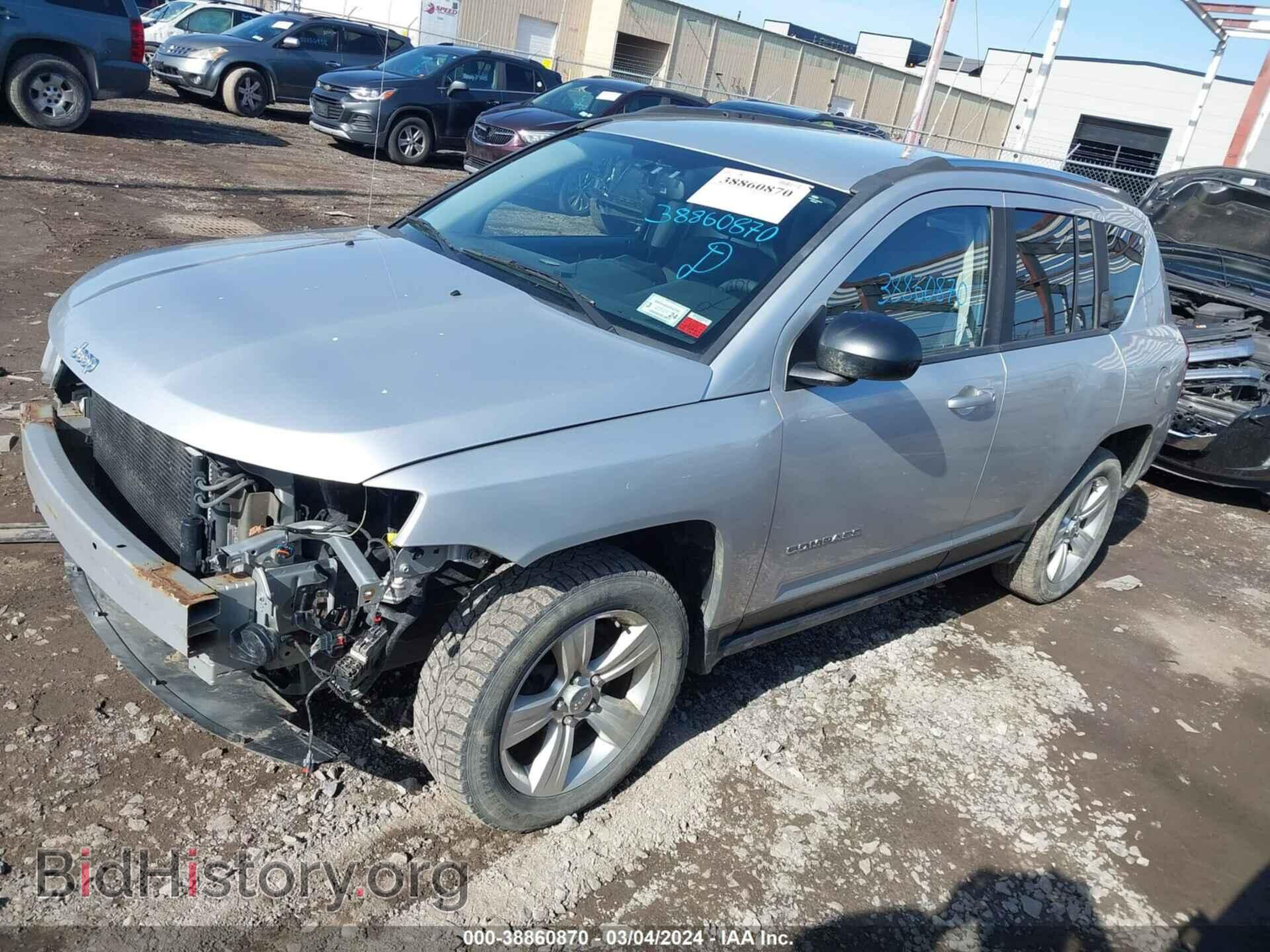 2012 JEEP COMPASS - VIN: 1C4NJCBB7CD605438 - Photo 2