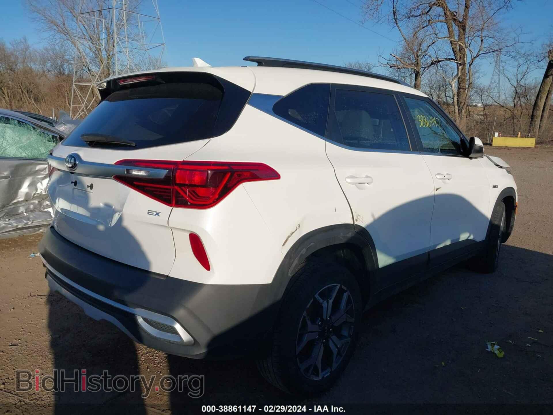 2021 KIA SELTOS - VIN: KNDERCAA4M7175661 - Фото 4