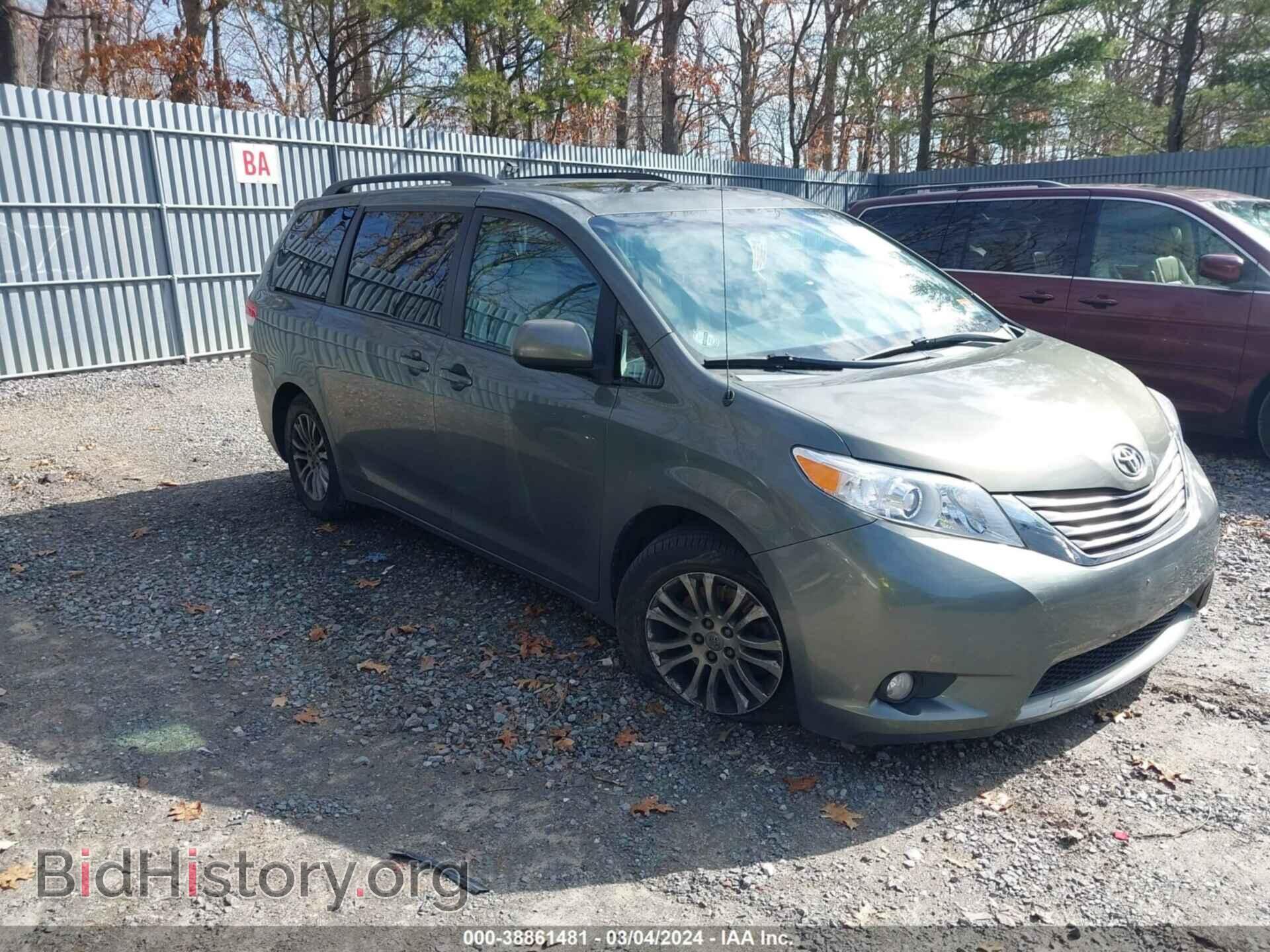 Photo 5TDYK3DC8DS304599 - TOYOTA SIENNA 2013