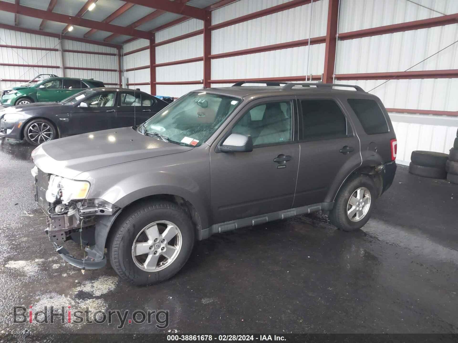 2011 FORD ESCAPE - VIN: 1FMCU9D76BKB17162 - Фото 2