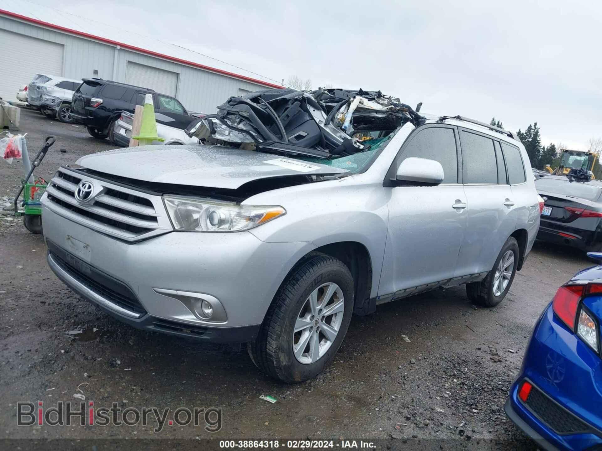 2012 TOYOTA HIGHLANDER - VIN: 5TDBK3EH8CS167663 - Фото 2
