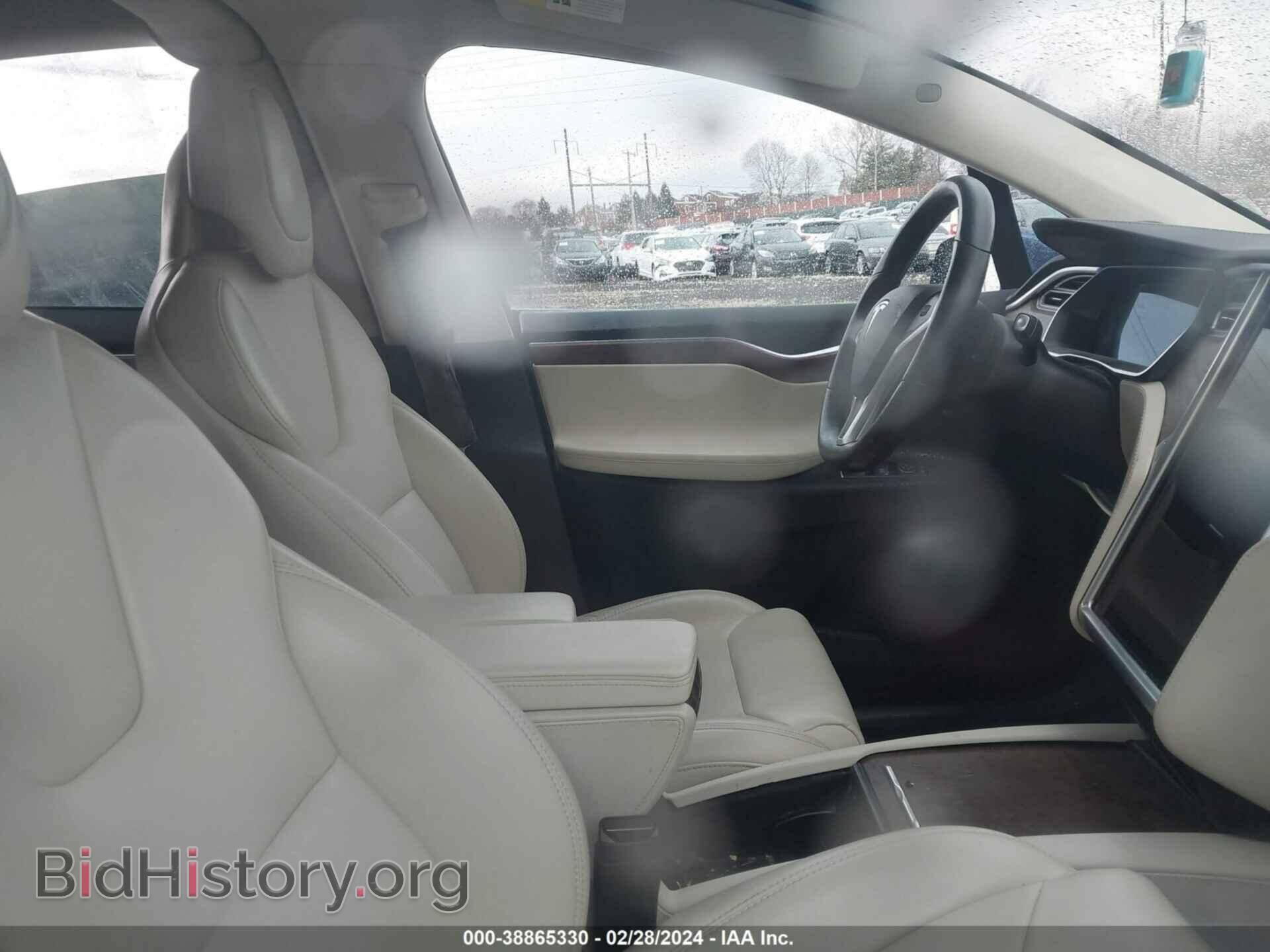 2017 TESLA MODEL X - VIN: 5YJXCBE21HF065612 - Photo 5