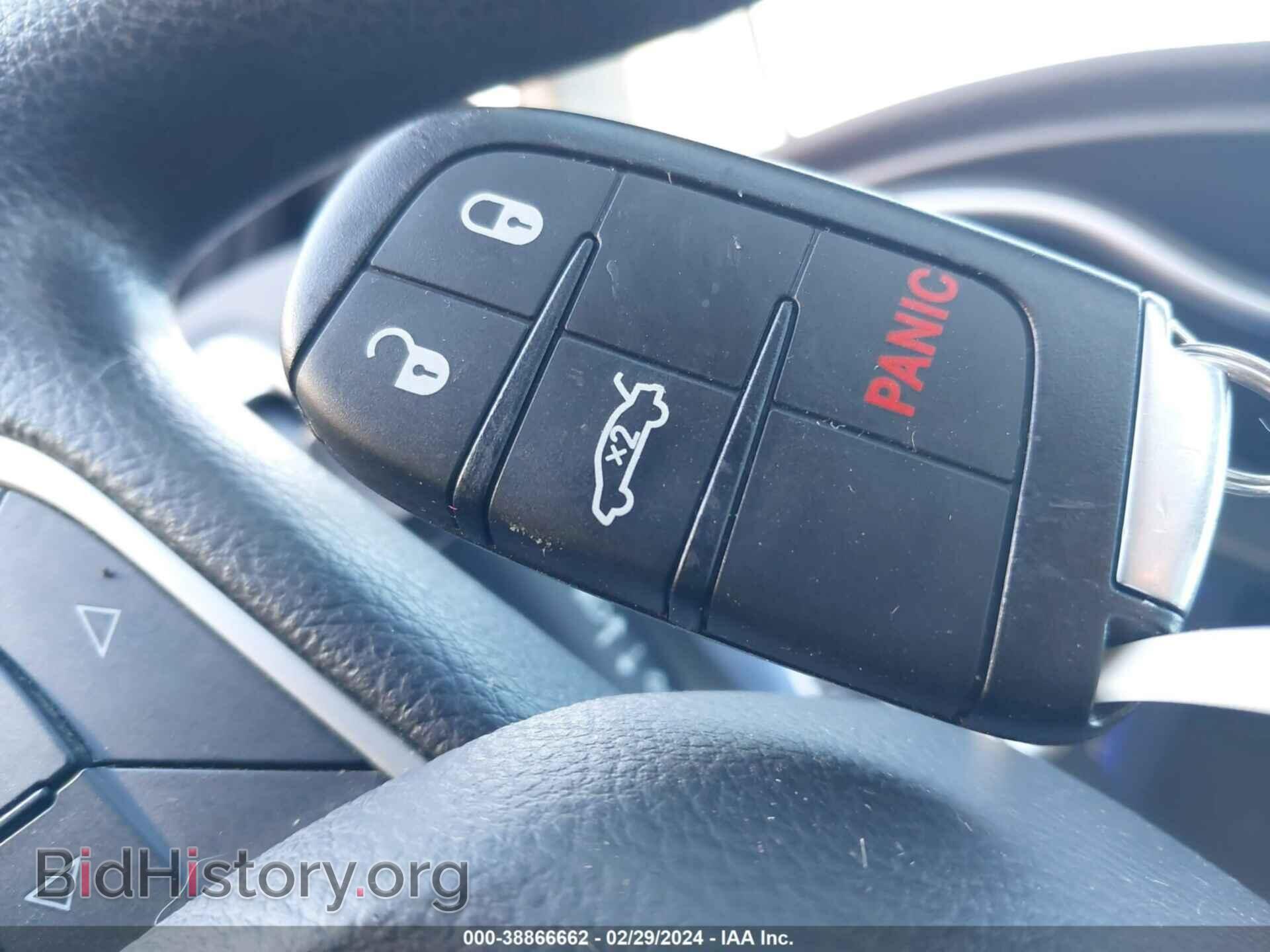 2015 CHRYSLER 200 - VIN: 1C3CCCAB9FN554708 - Photo 11
