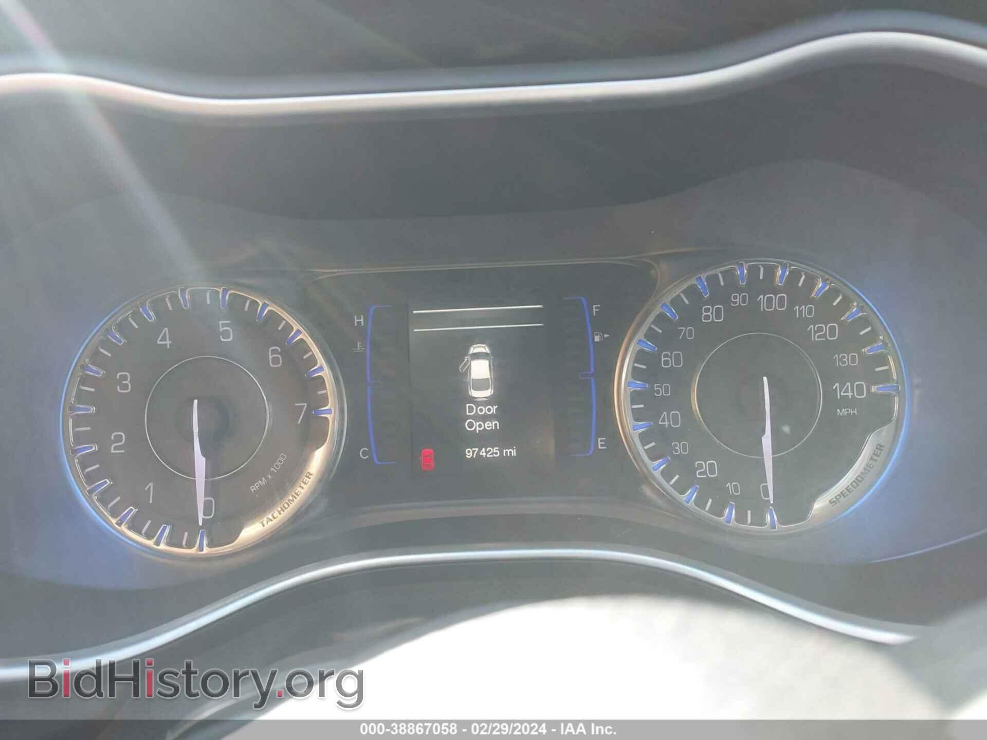 2015 CHRYSLER 200 - VIN: 1C3CCCFB5FN618395 - Фото 7