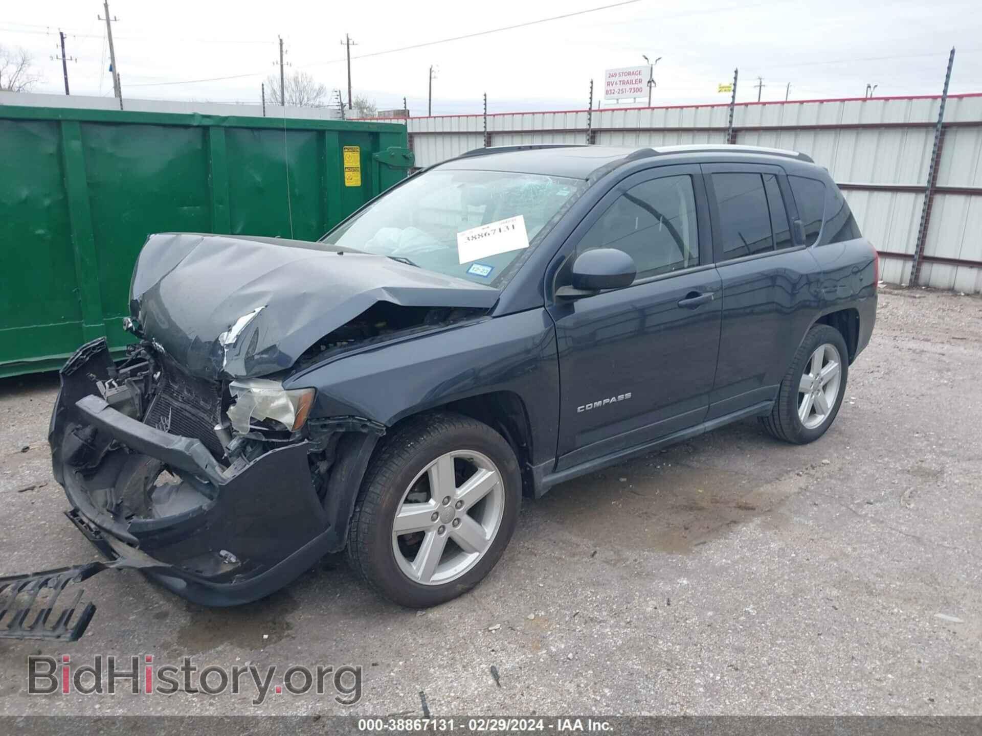 2014 JEEP COMPASS - VIN: 1C4NJCEA9ED666778 - Photo 2