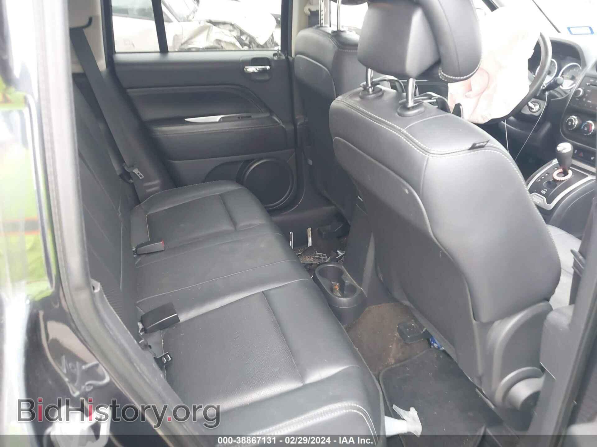 2014 JEEP COMPASS - VIN: 1C4NJCEA9ED666778 - Photo 8