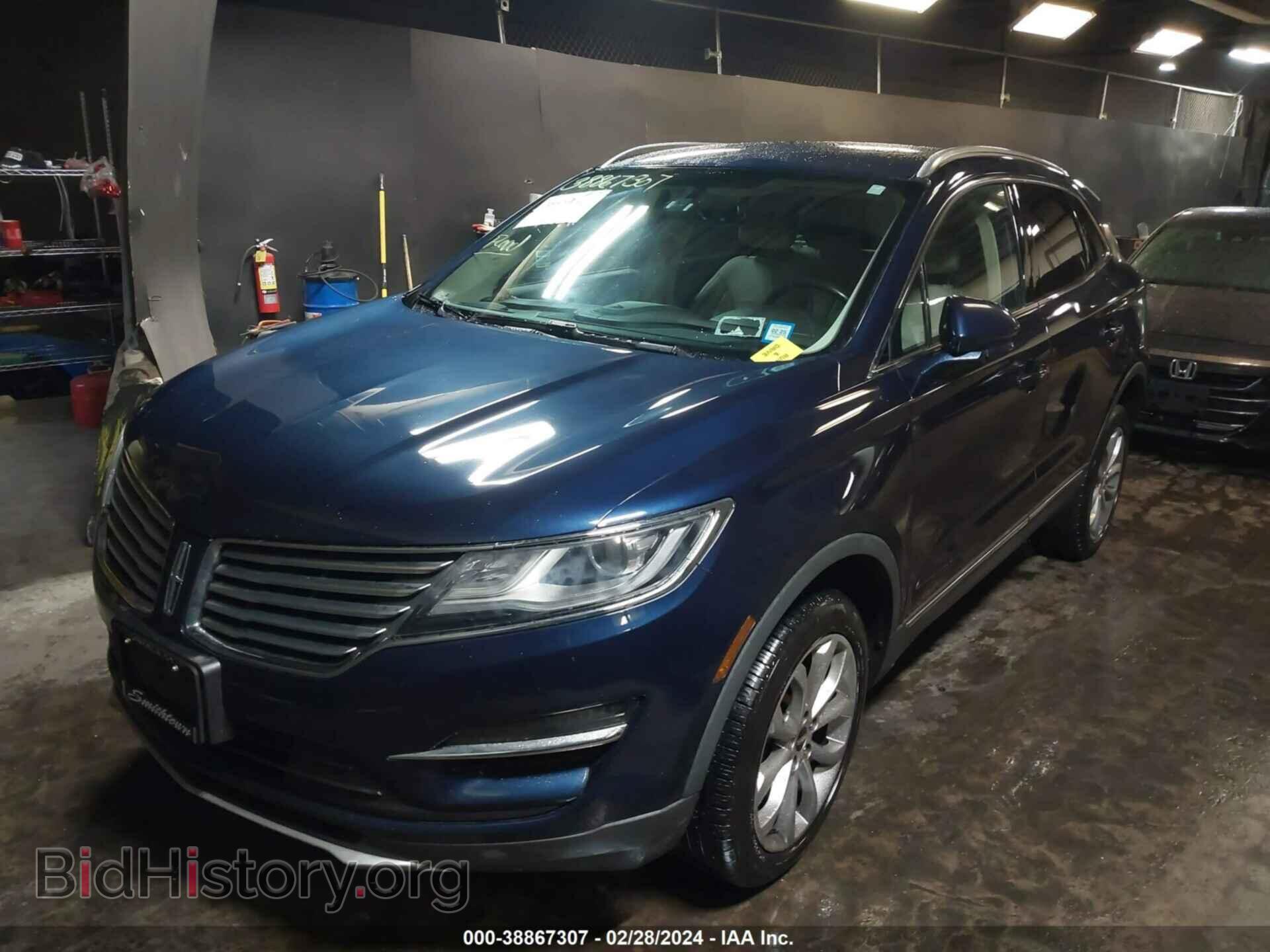 2017 LINCOLN MKC - VIN: 5LMCJ2D93HUL68104 - Photo 2