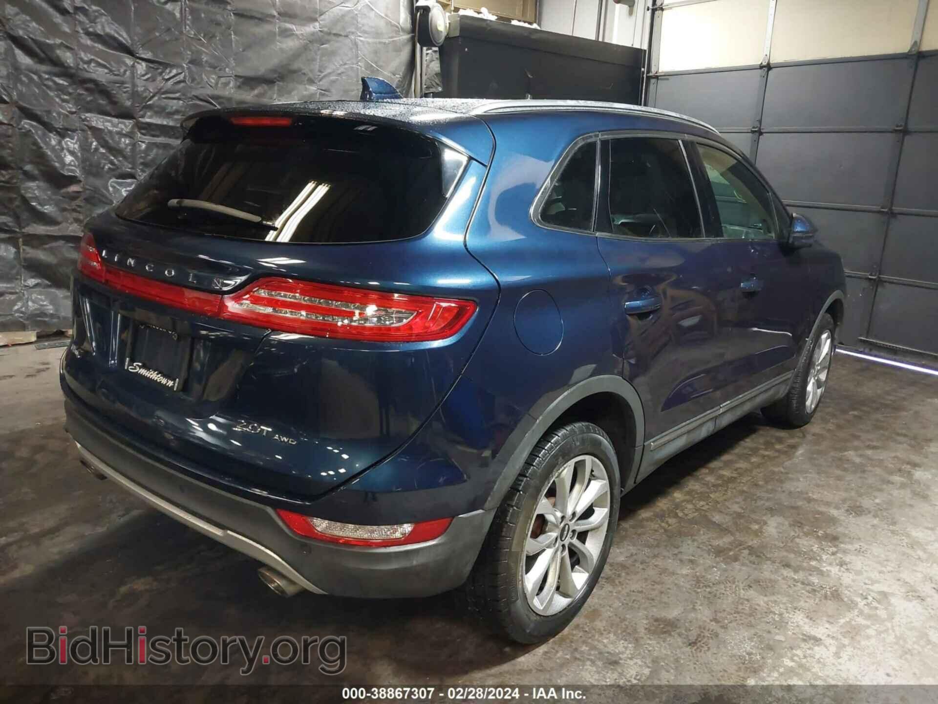 2017 LINCOLN MKC - VIN: 5LMCJ2D93HUL68104 - Photo 4
