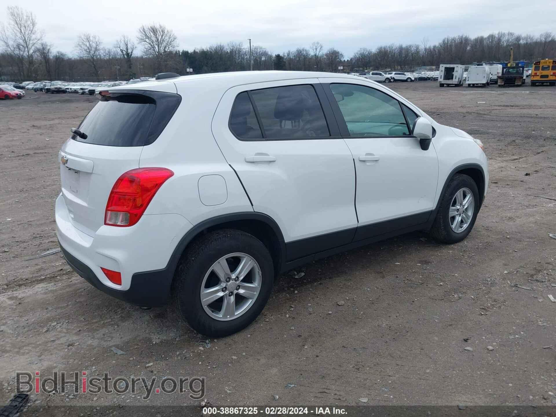 2019 CHEVROLET TRAX - VIN: 3GNCJKSB3KL277713 - Photo 4