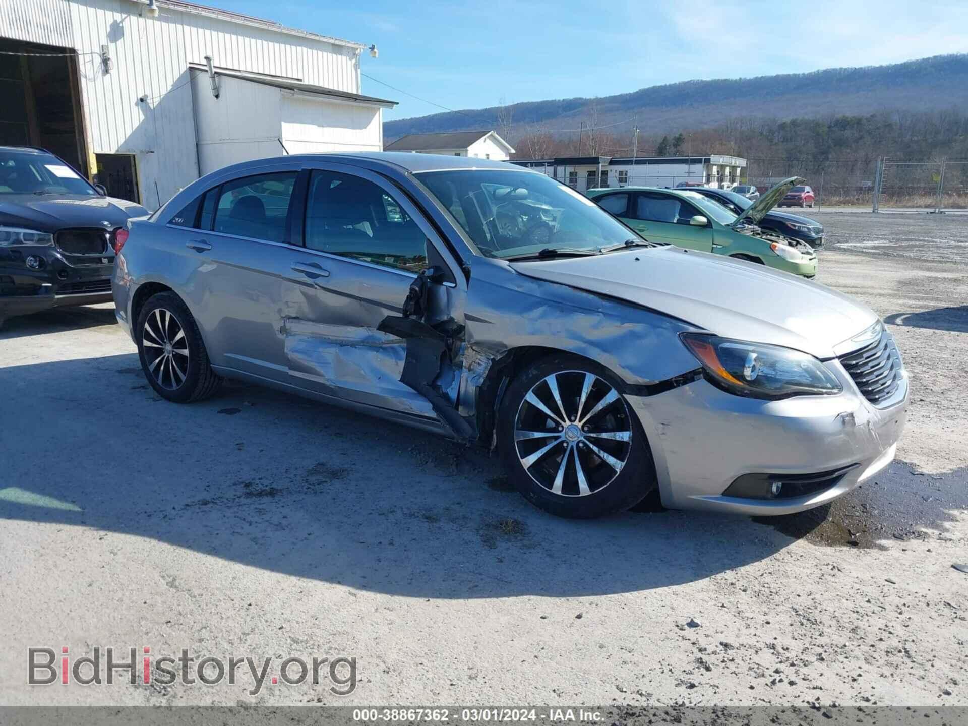 Фотография 1C3CCBBB0DN570950 - CHRYSLER 200 2013