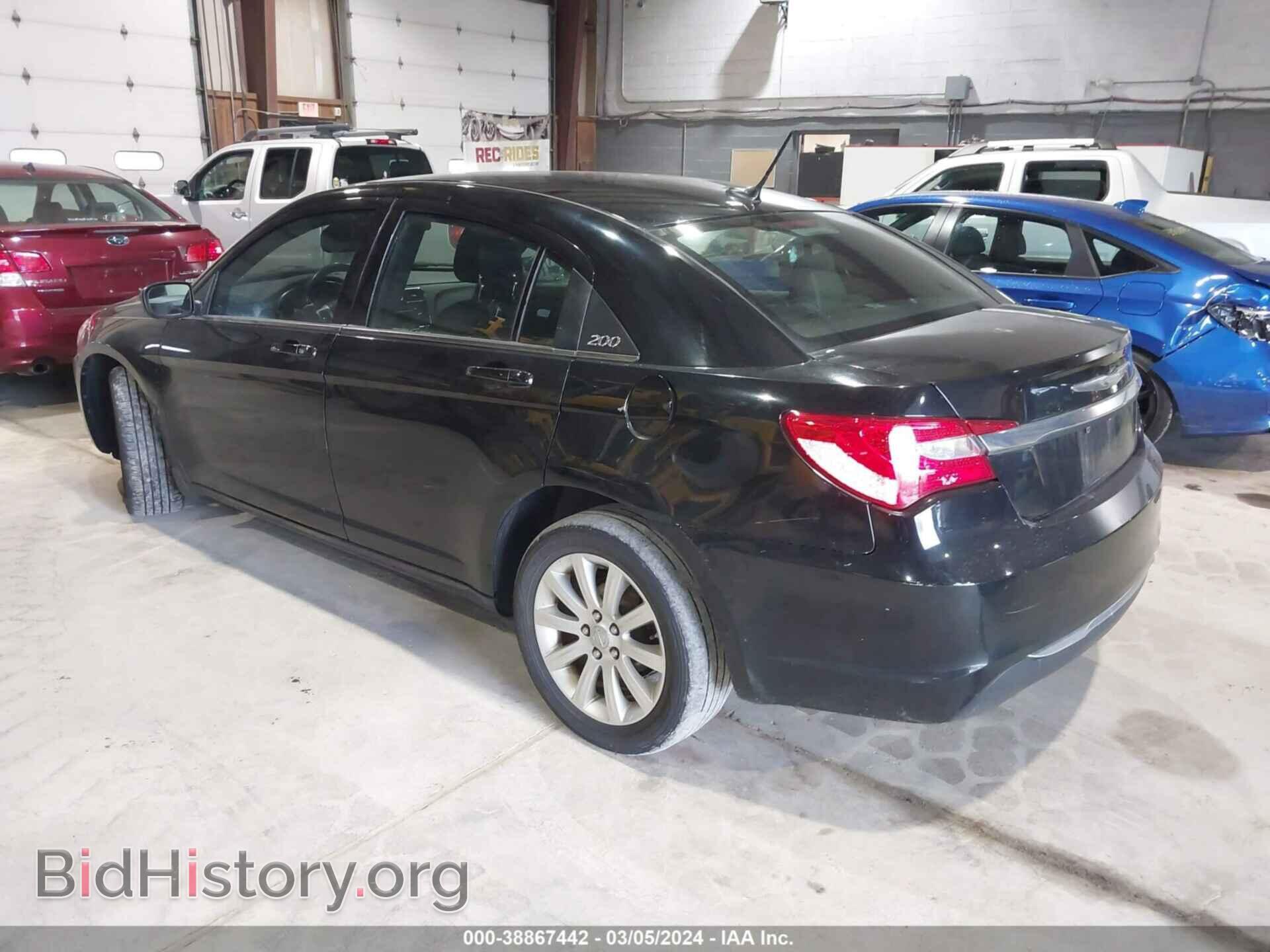 2011 CHRYSLER 200 - VIN: 1C3BC1FB0BN580598 - Фото 3