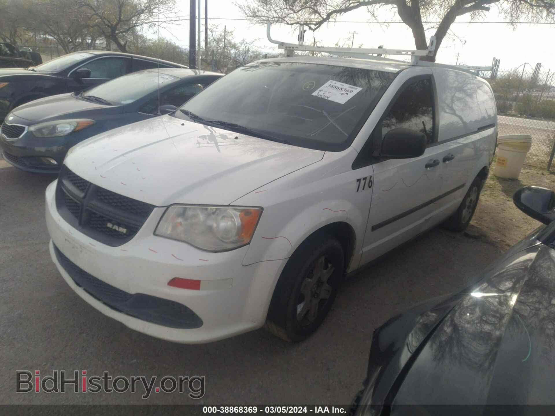 2013 RAM CARGO - VIN: 2C4JRGAG9DR712372 - Photo 2