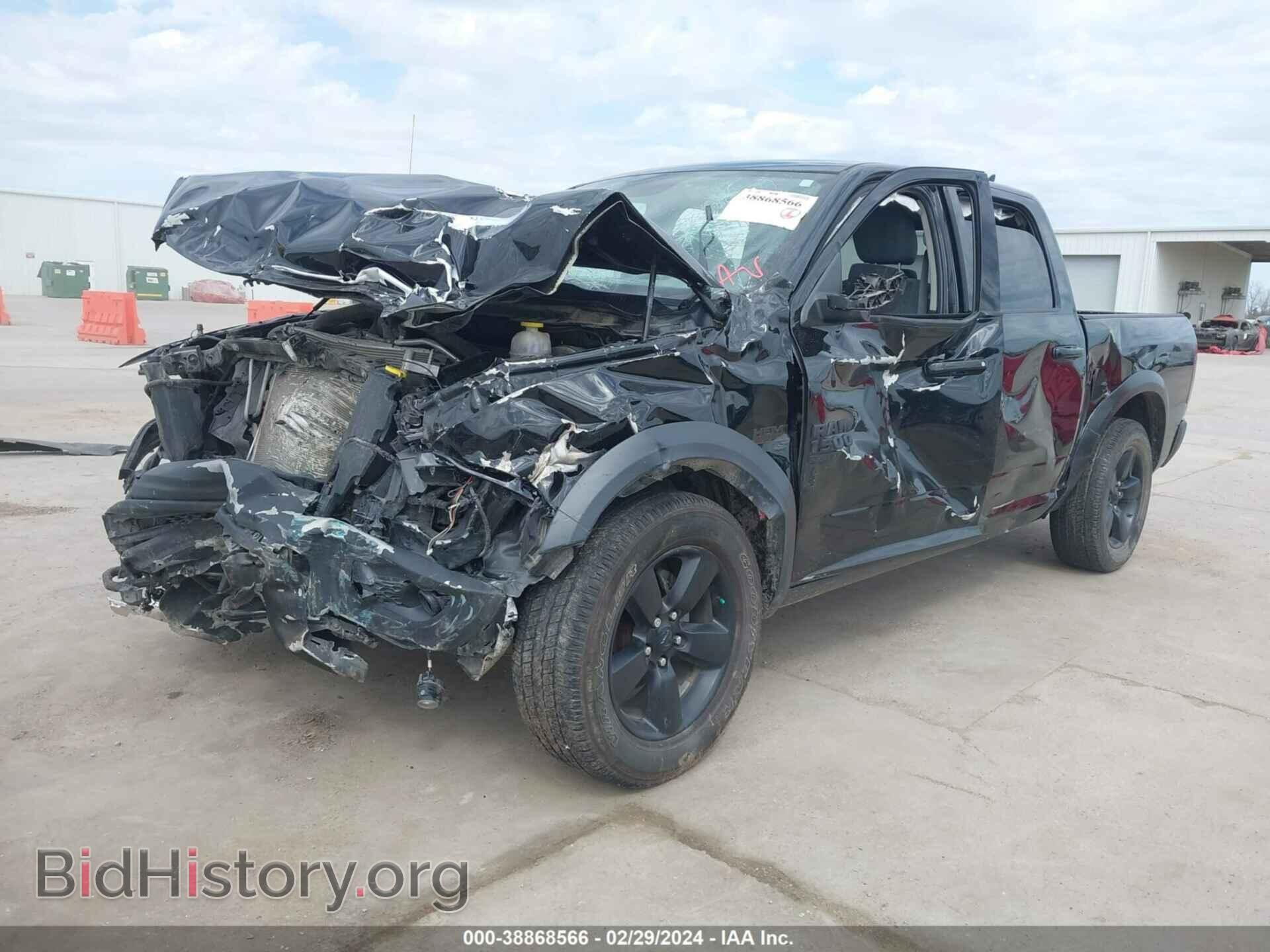 2019 RAM 1500 CLASSIC - VIN: 1C6RR6LT2KS702230 - Фото 2