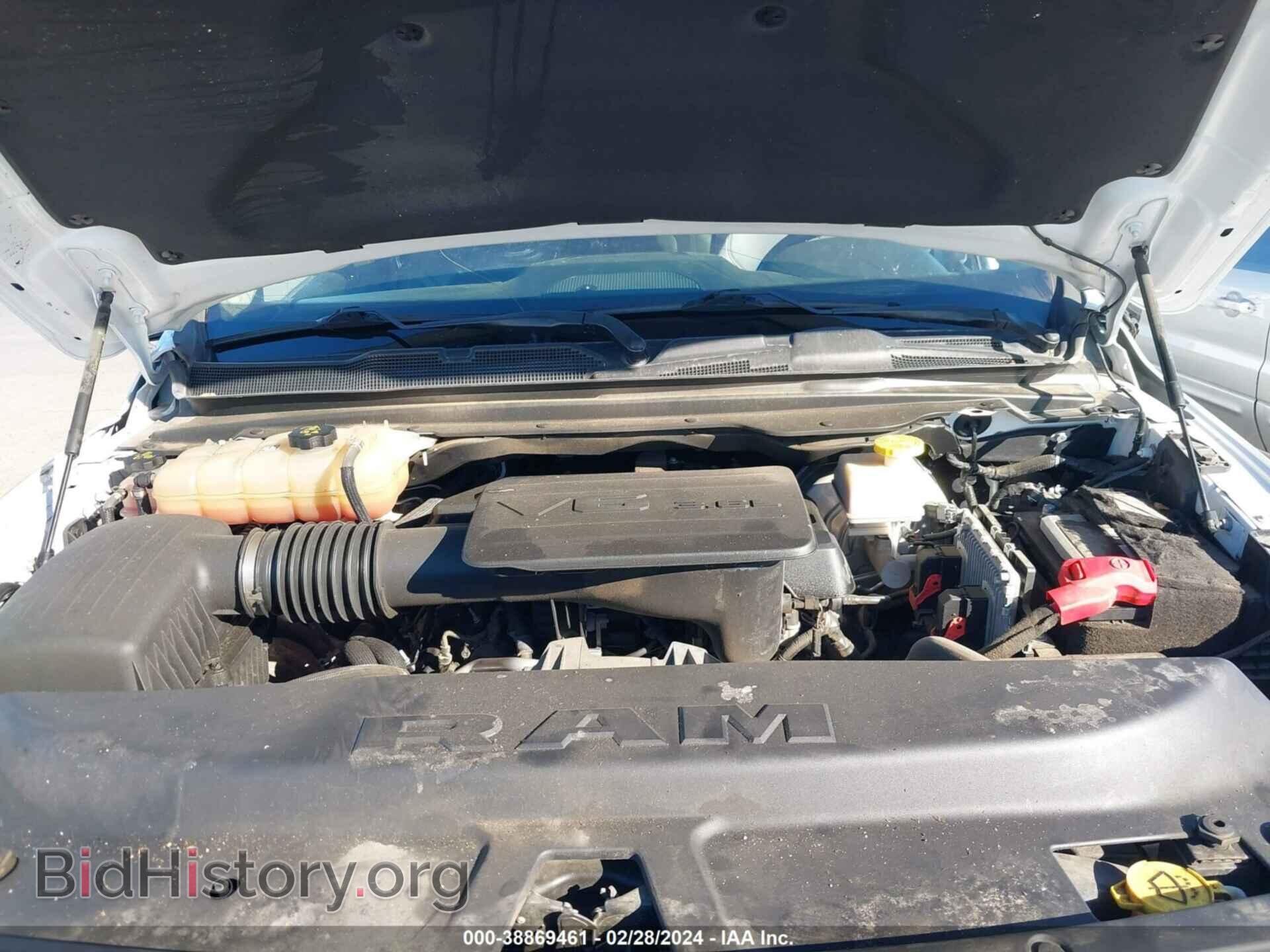 2020 RAM 1500 - VIN: 1C6SRECG2LN386018 - Фото 10