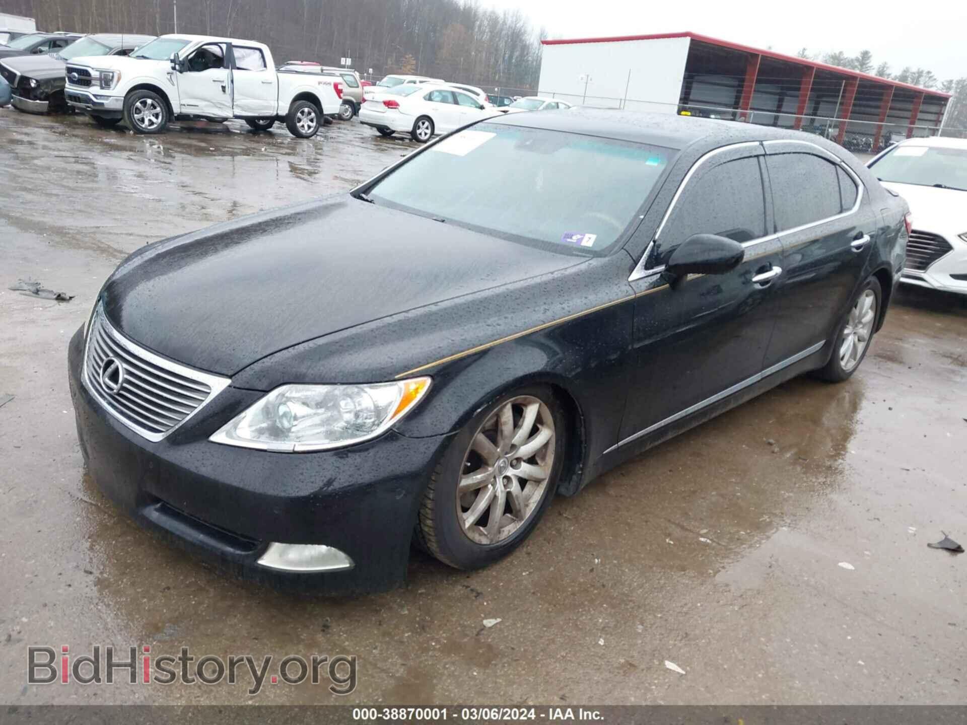 2007 LEXUS LS 460 - VIN: JTHGL46F475002998 - Photo 2