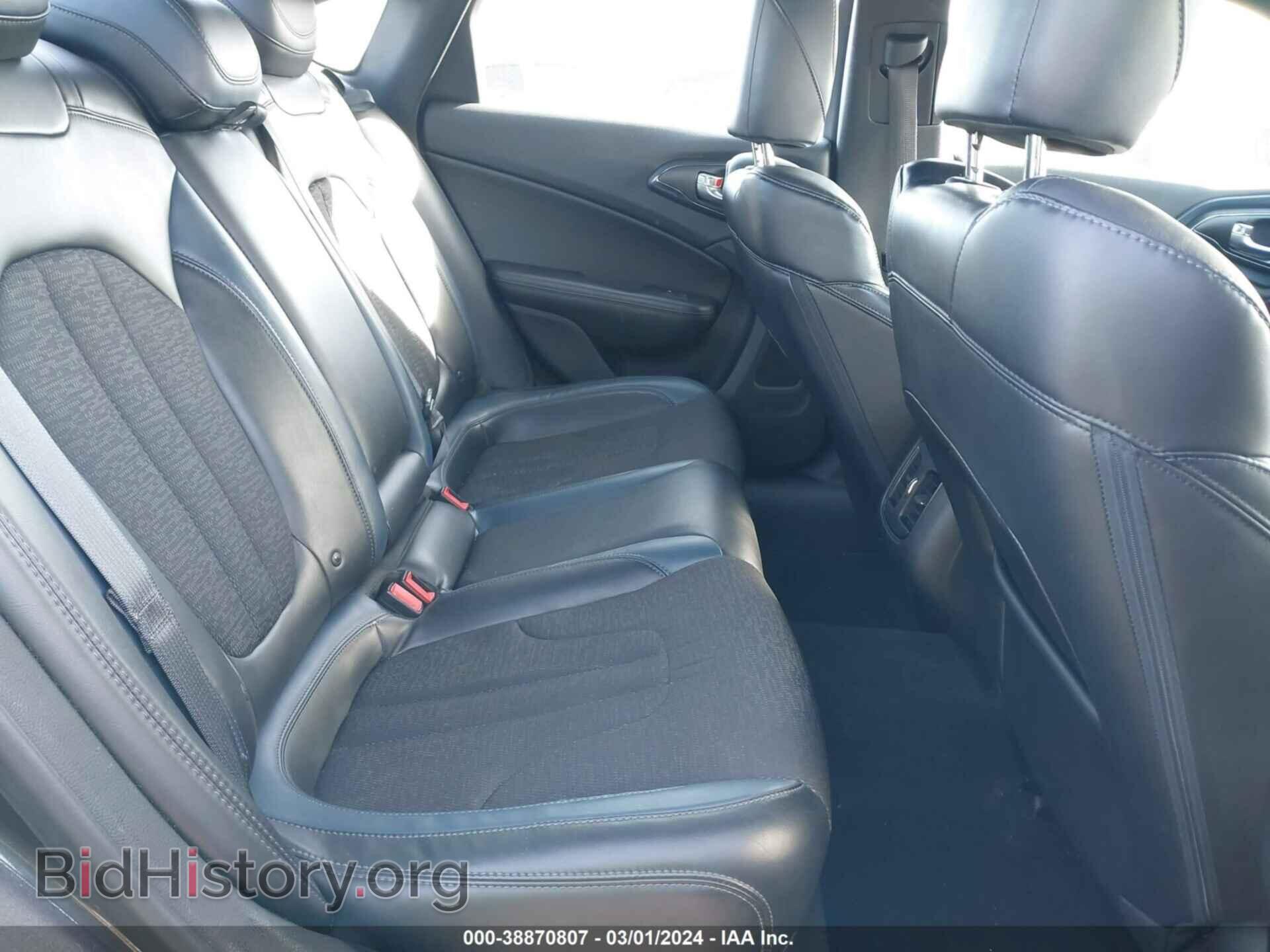 2015 CHRYSLER 200 - VIN: 1C3CCCDG0FN656762 - Фото 8