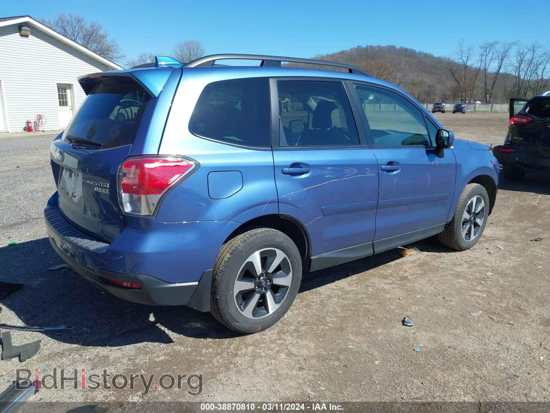 2017 SUBARU FORESTER - VIN: JF2SJAGC2HH446290 - Фото 4