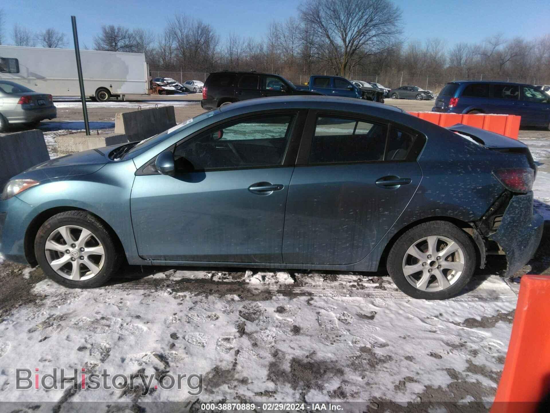 2011 MAZDA MAZDA3 - VIN: JM1BL1VF8B1416832 - Фото 14