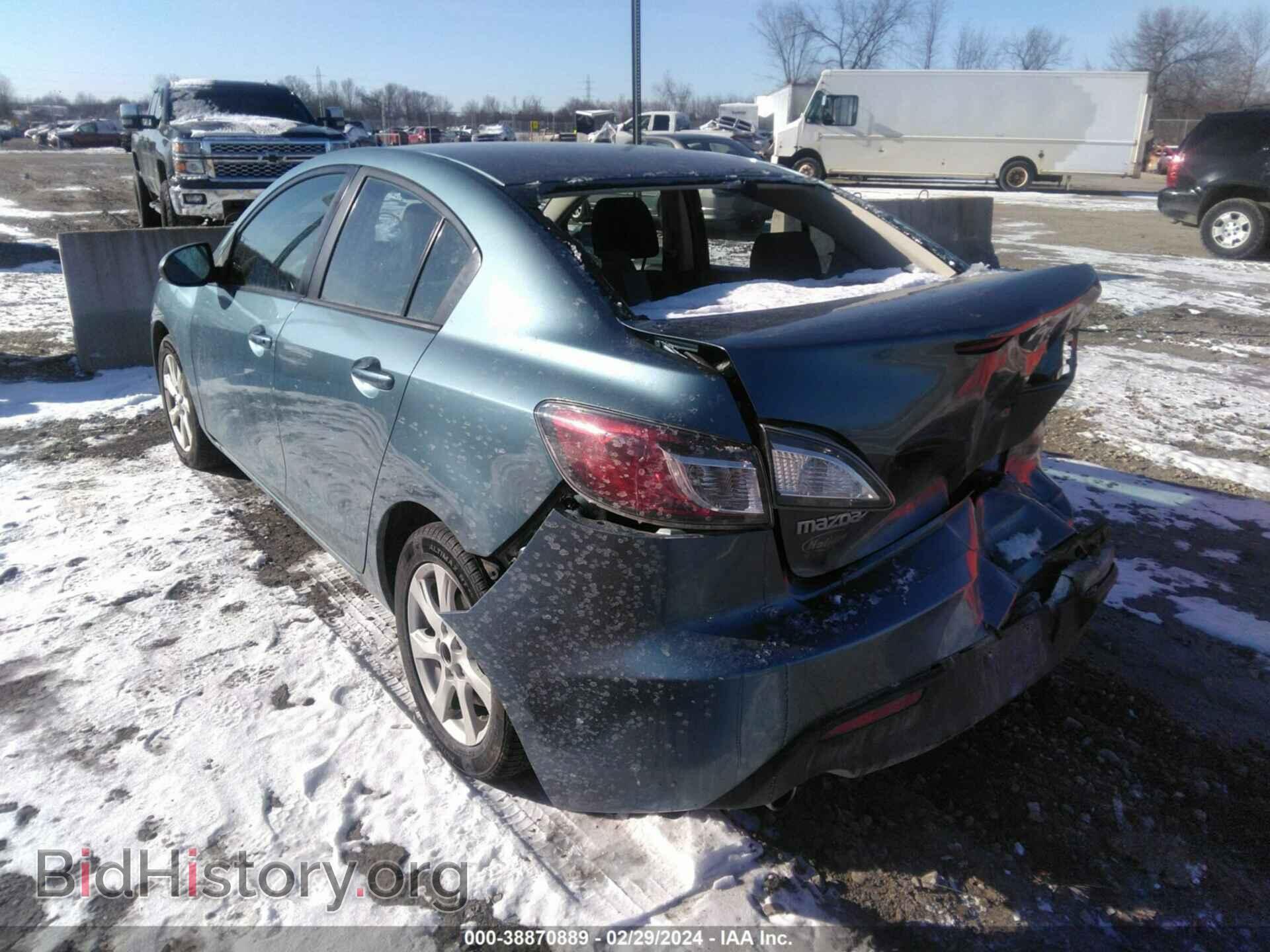 2011 MAZDA MAZDA3 - VIN: JM1BL1VF8B1416832 - Фото 3