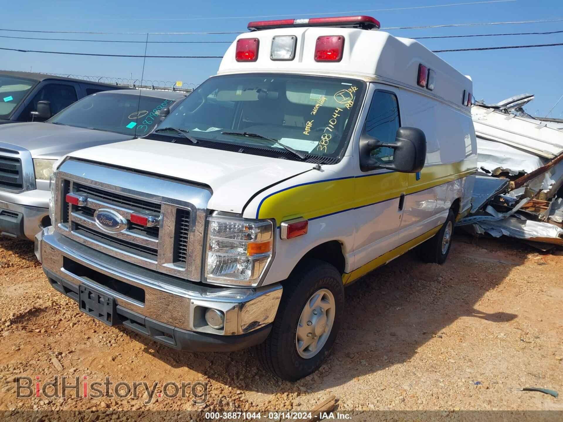 2011 FORD ECONOLINE - VIN: 1FDSS3EL4BDA38703 - Фото 2