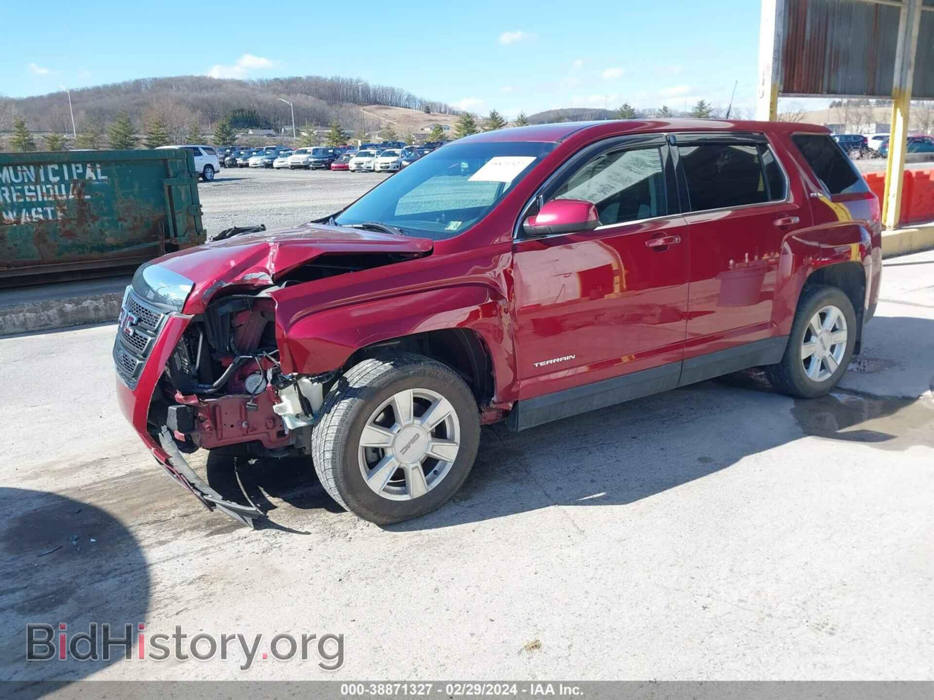 2011 GMC TERRAIN - VIN: 2CTFLREC1B6388167 - Photo 2