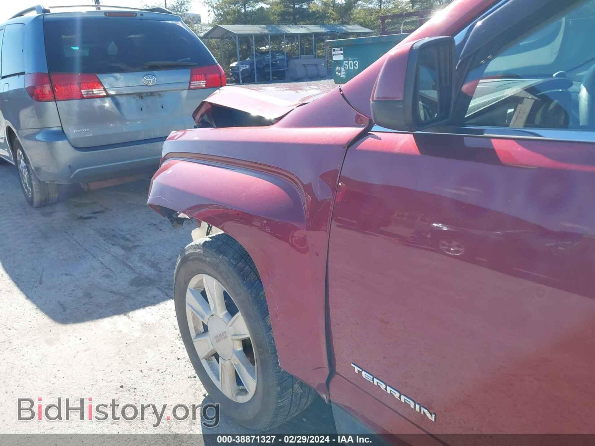 2011 GMC TERRAIN - VIN: 2CTFLREC1B6388167 - Photo 13
