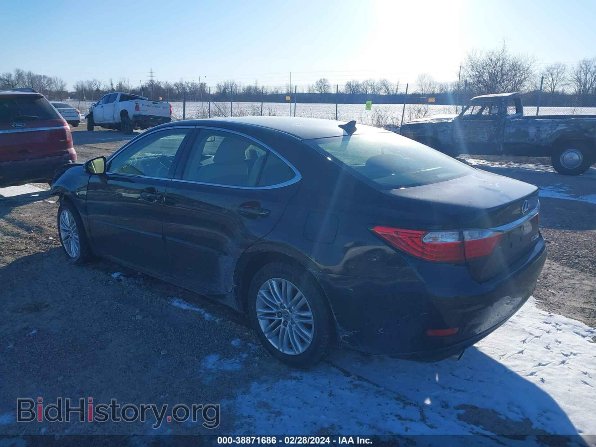 2014 LEXUS ES 350 - VIN: JTHBK1GG4E2145144 - Фото 3
