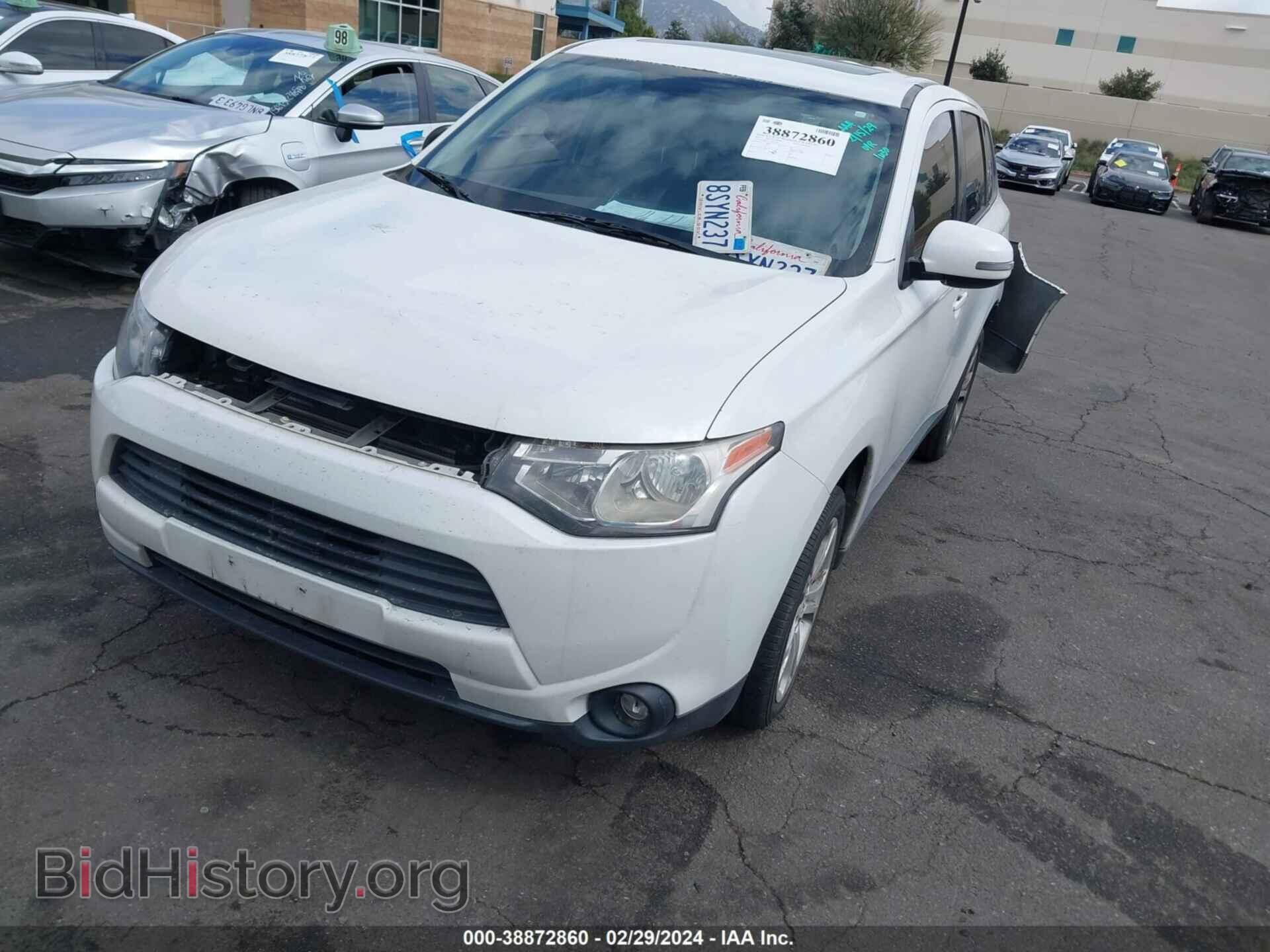 2014 MITSUBISHI OUTLANDER - VIN: JA4AD3A37EZ015563 - Фото 2