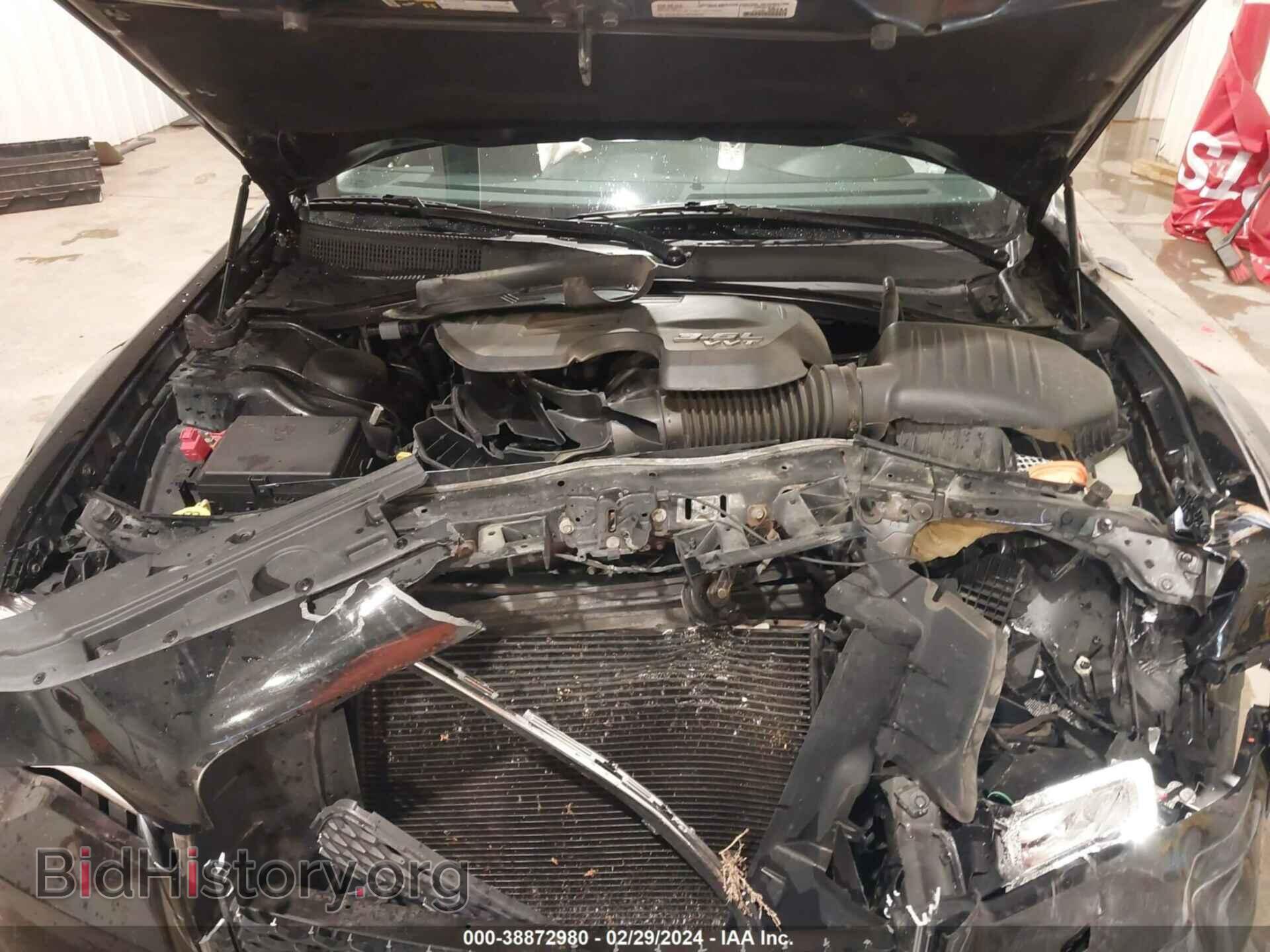 2016 CHRYSLER 300 - VIN: 2C3CCARG5GH217015 - Фото 10