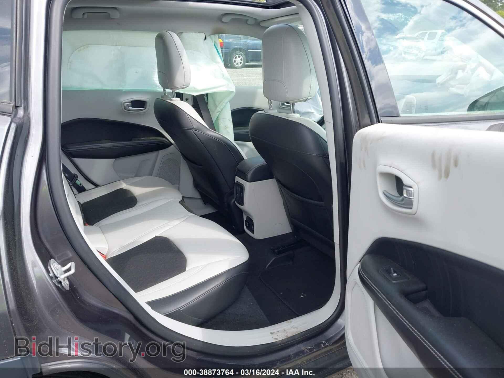 2018 JEEP COMPASS - VIN: 3C4NJCBB7JT136780 - Фото 8