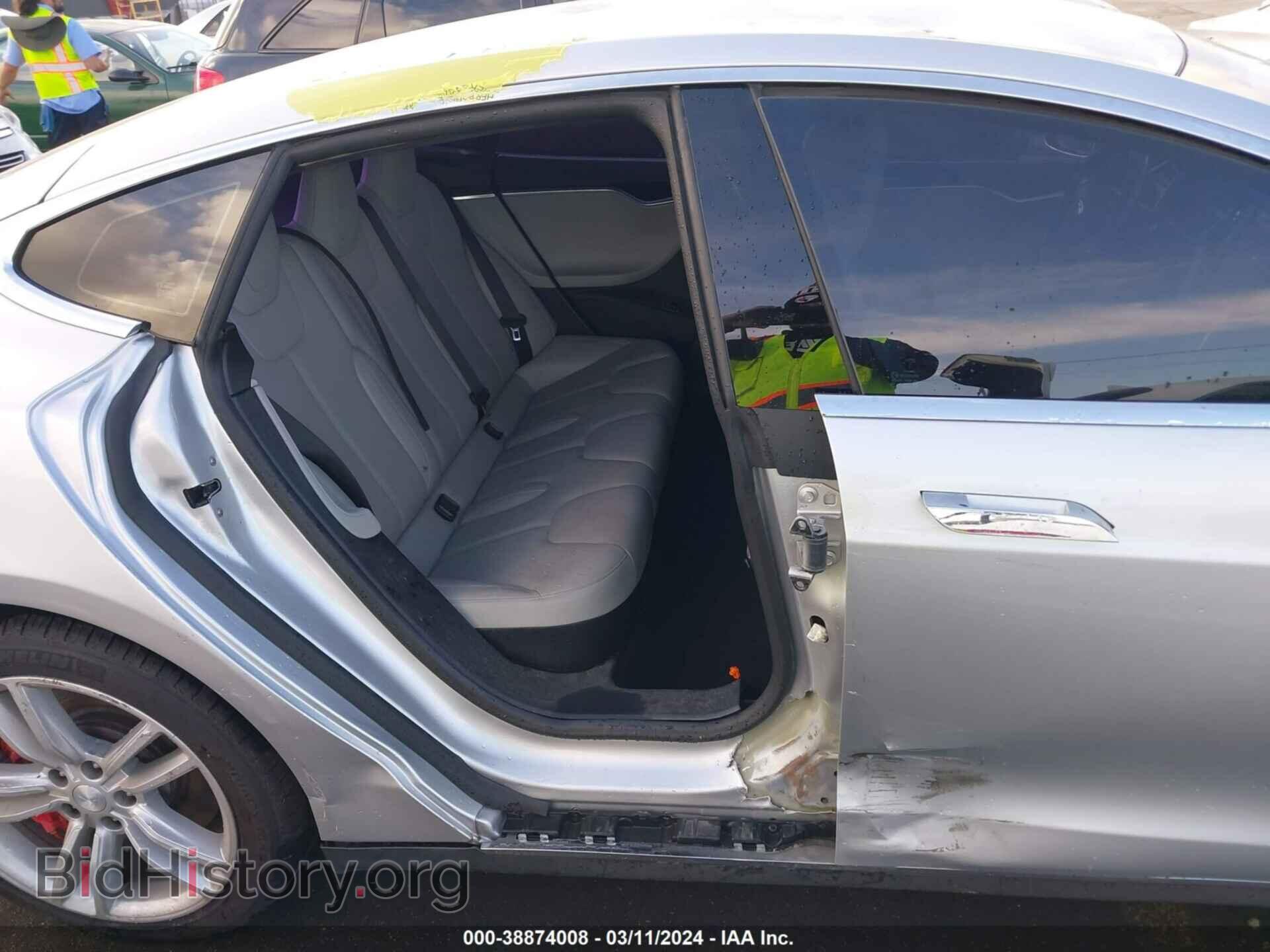 2014 TESLA MODEL S - VIN: 5YJSA1H2XEFP67509 - Фото 6