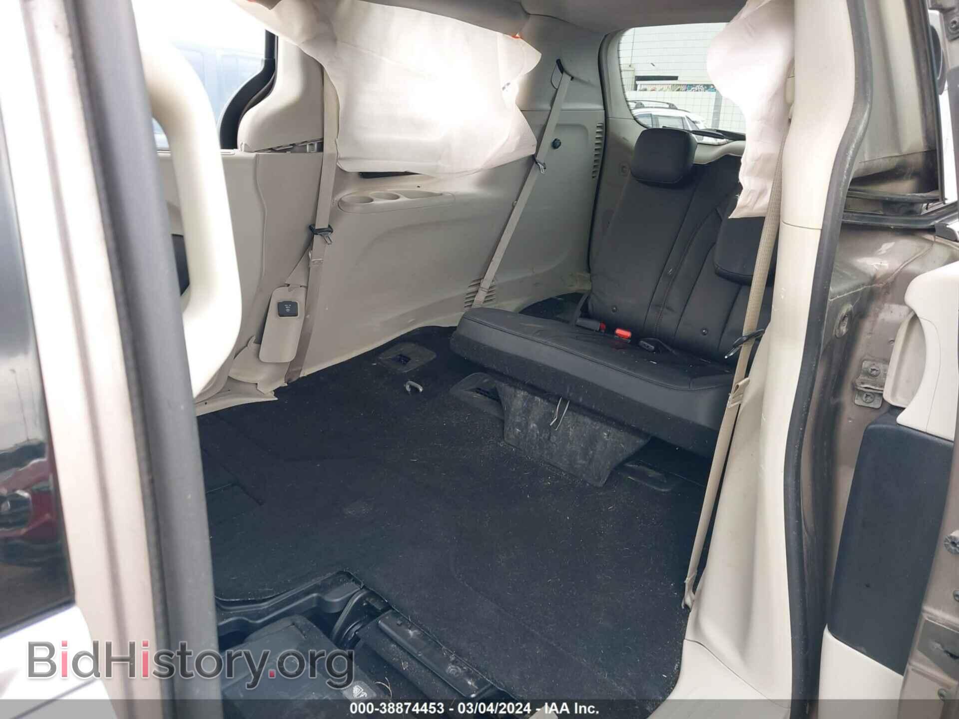 2017 CHRYSLER PACIFICA - VIN: 2C4RC1EG2HR634910 - Фото 8