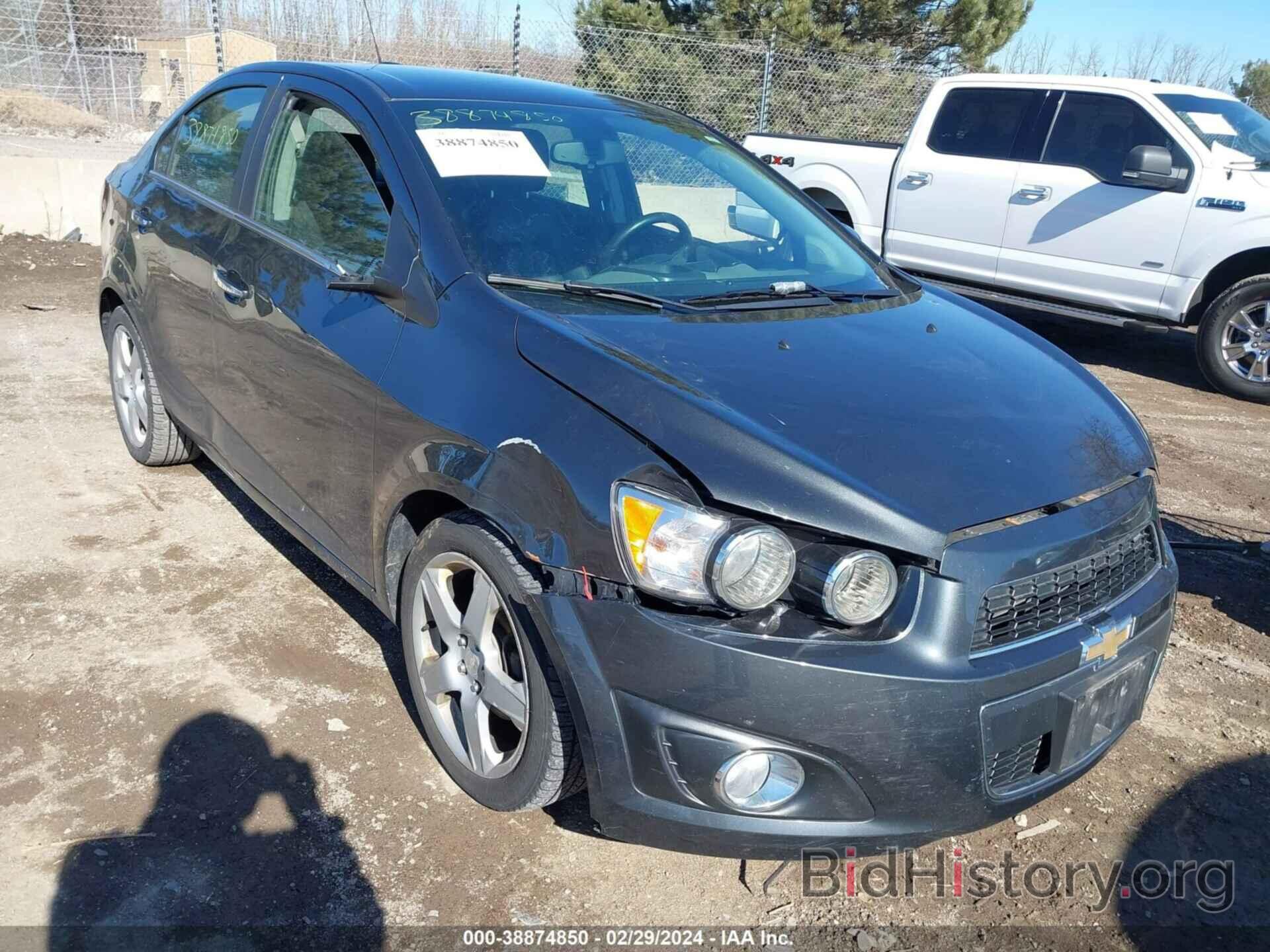 Photo 1G1JE5SB2F4118952 - CHEVROLET SONIC 2015