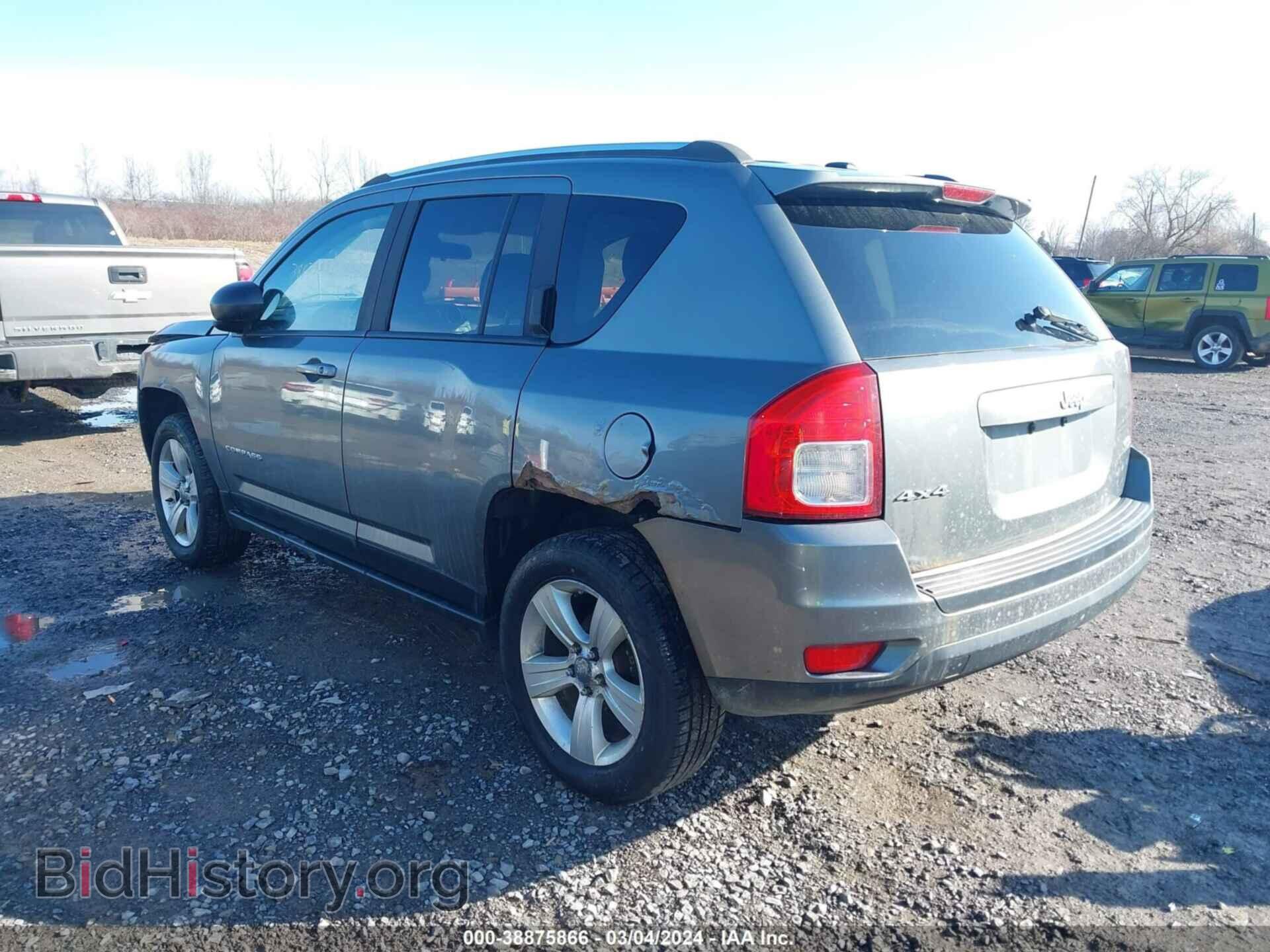 2012 JEEP COMPASS - VIN: 1C4NJDEBXCD564000 - Photo 3