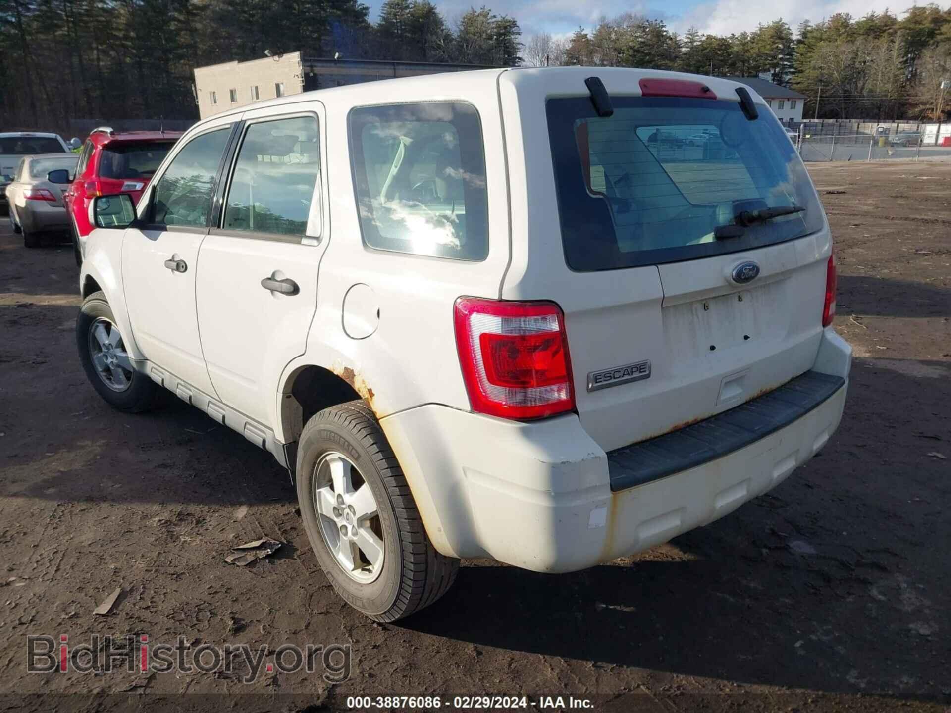 2012 FORD ESCAPE - VIN: 1FMCU0C7XCKC33656 - Фото 3