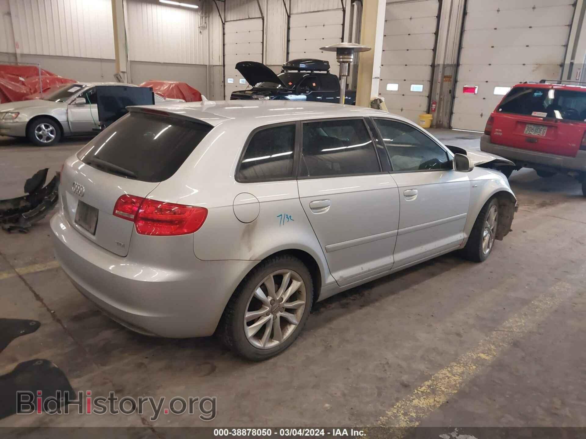 2012 AUDI A3 - VIN: WAUBJAFM9CA078620 - Photo 4
